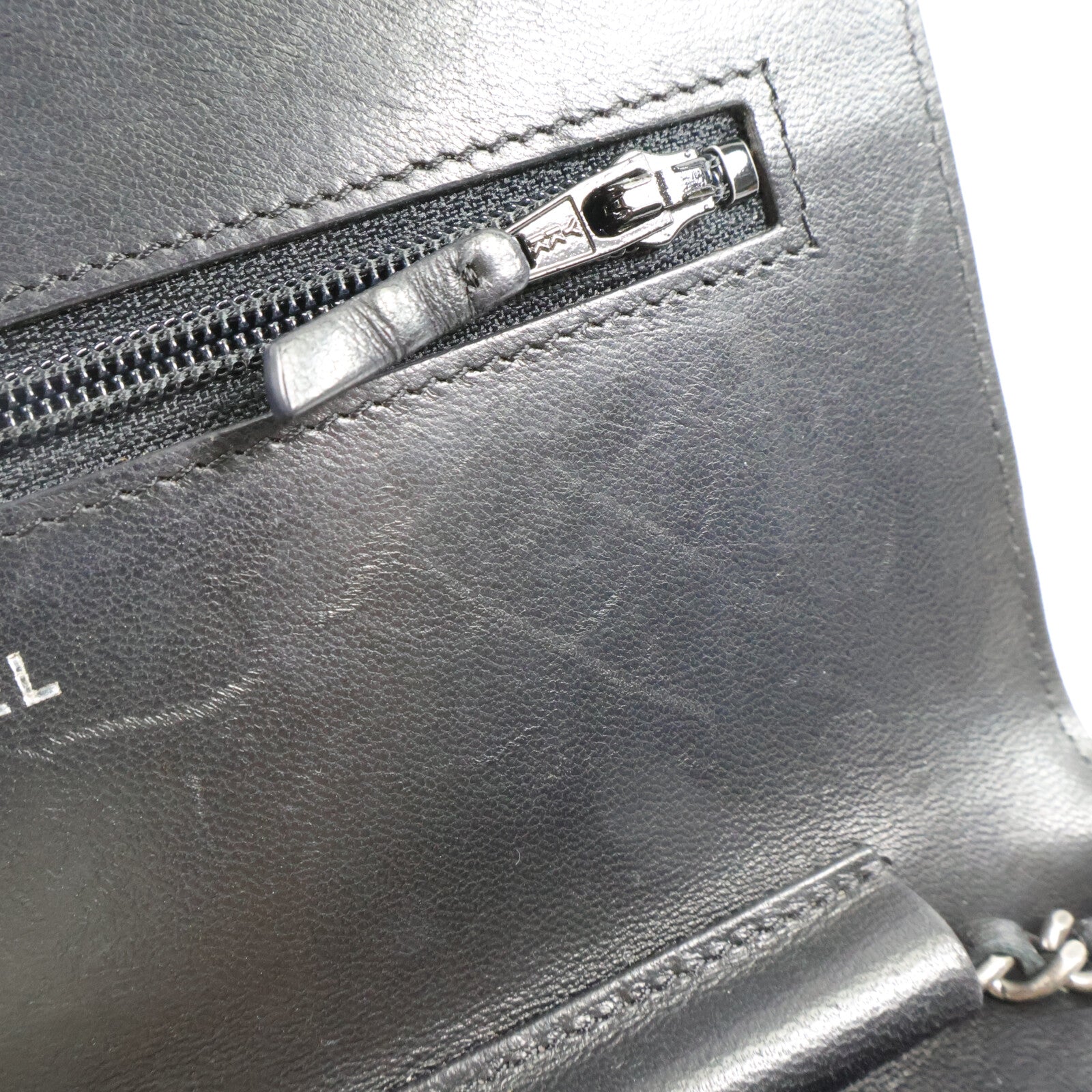 CHANEL 羊皮皮革Boy Chanel鏈帶肩背袋