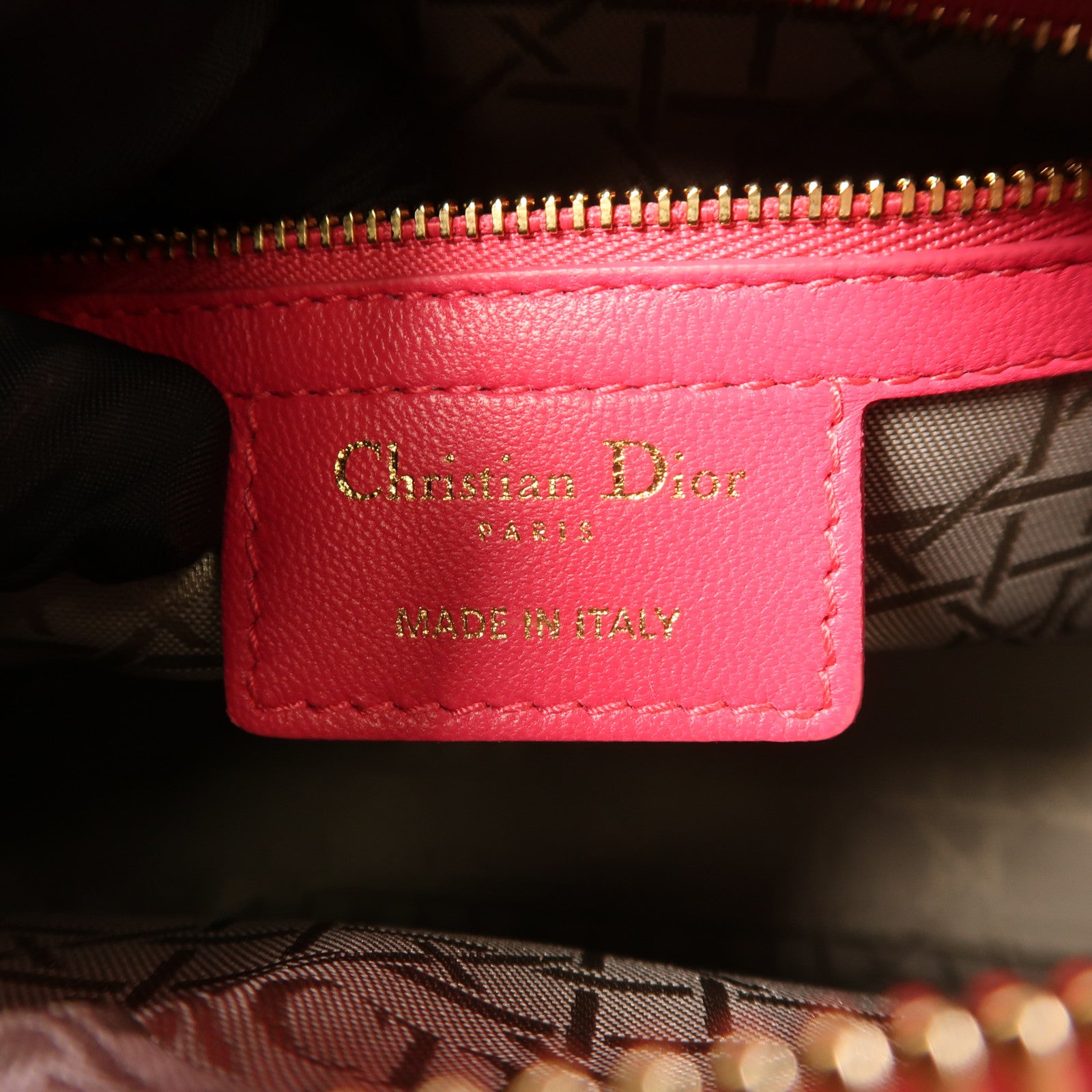Dior 羊皮皮革Medium Lady Dior金扣手挽肩背兩用袋