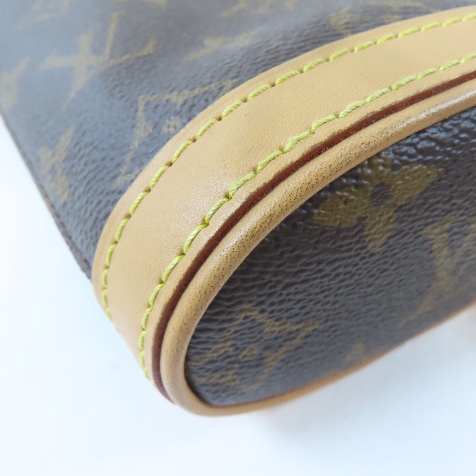 LOUIS VUITTON 【激減優惠】Monogram Fold Me Pouch金扣肩背袋啡色