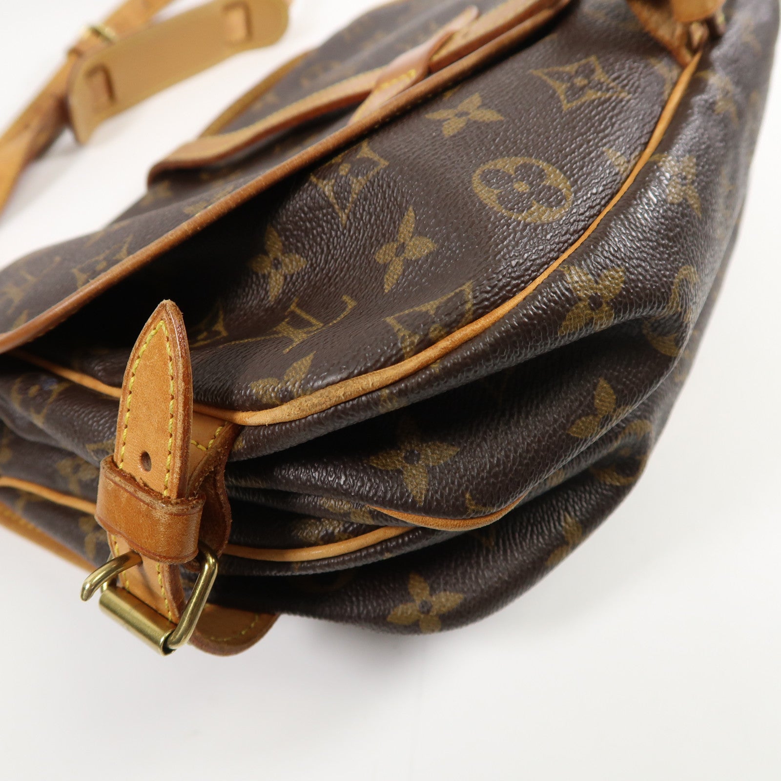 LOUIS VUITTON Monogram Saumur 30 金扣肩背袋