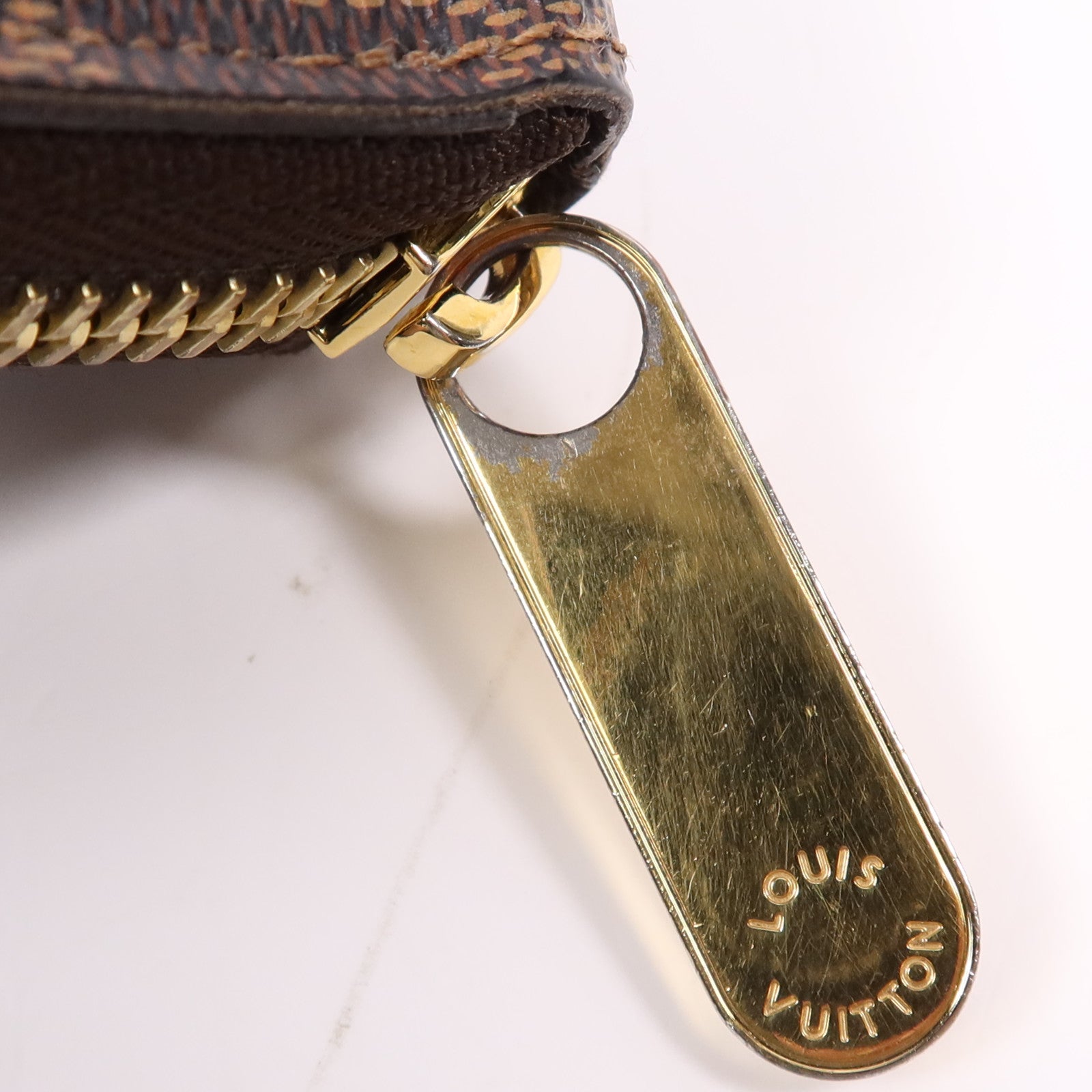 LOUIS VUITTON Damier Zippy Wallet長錢包