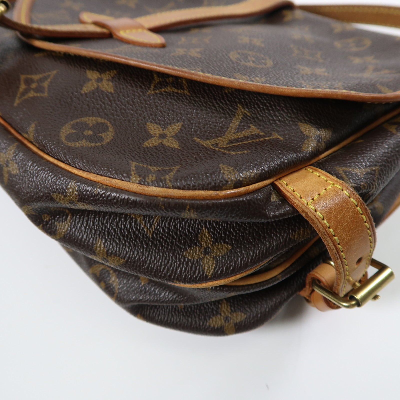 LOUIS VUITTON Monogram Saumur 30 金扣肩背袋
