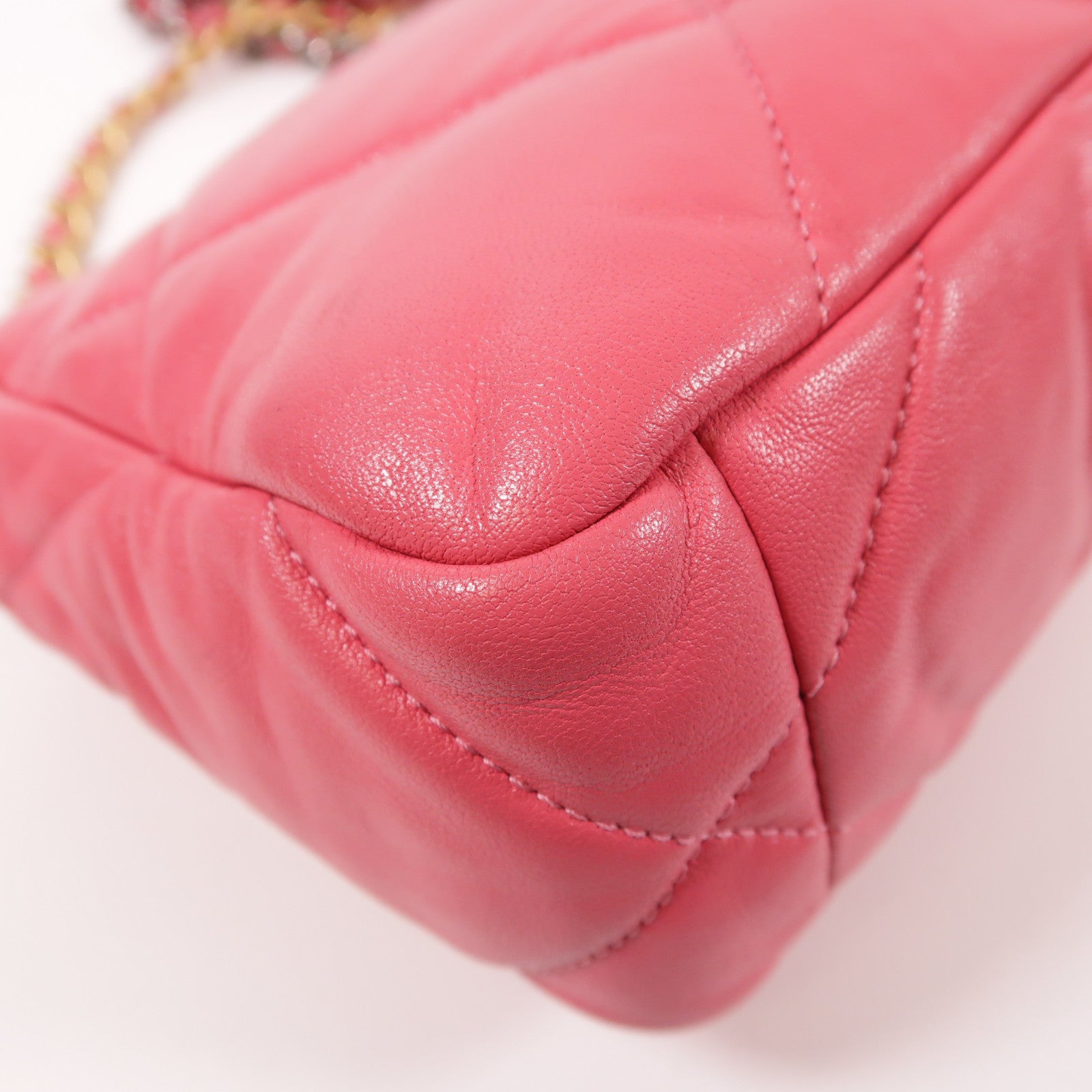 CHANEL CC Chanel 19 Chain Shoulder Bag Lambskin Leather Pink