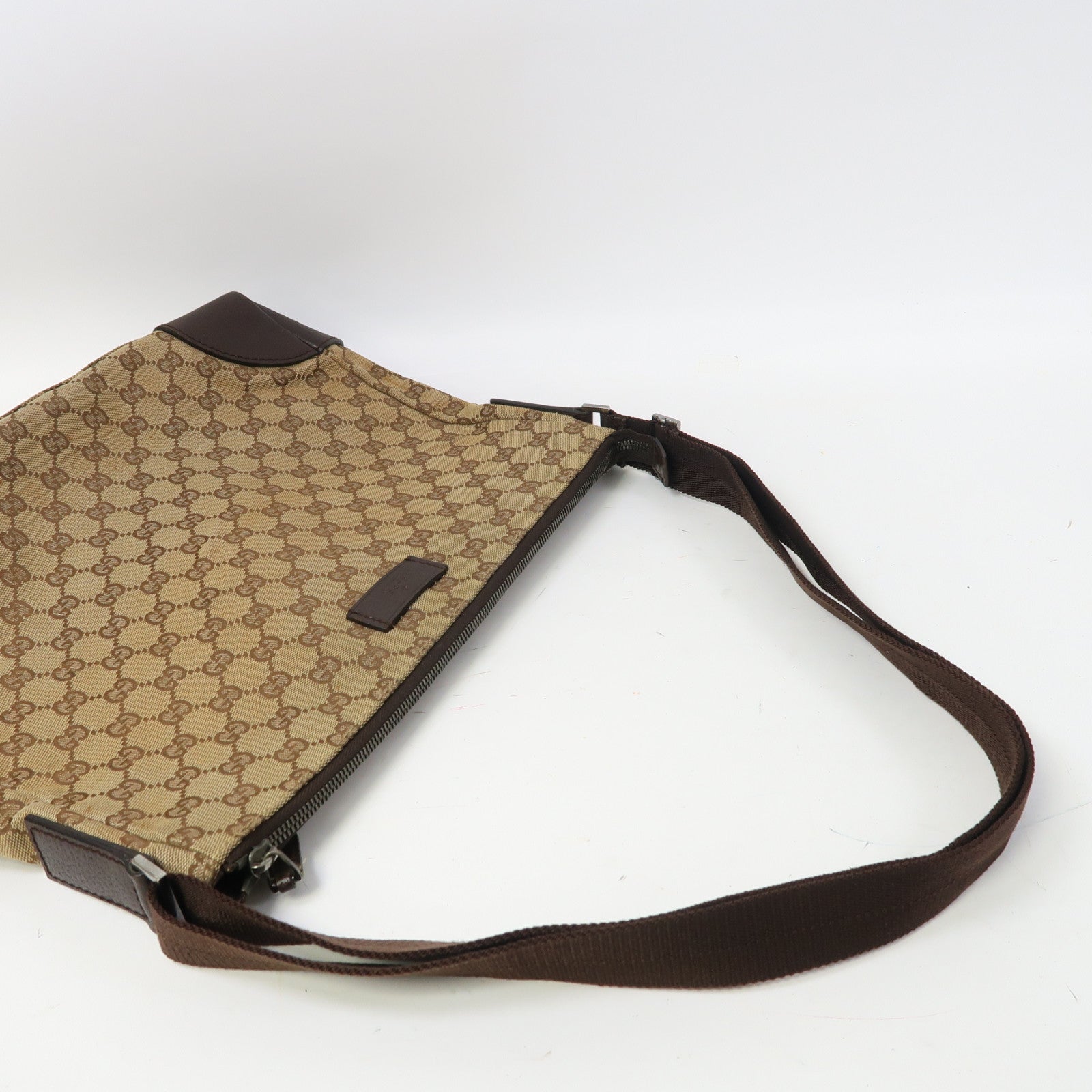 GUCCI 帆布Shoulder Bag銀扣肩背袋啡色