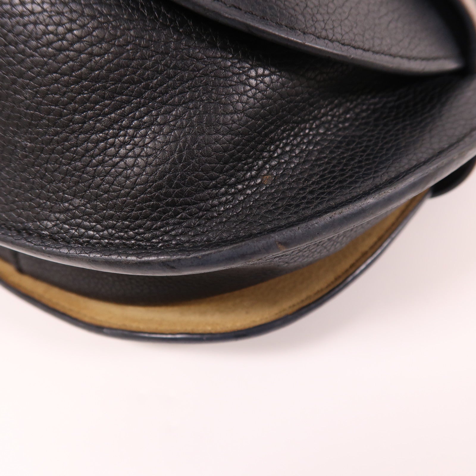 LOEWE 牛皮皮革Gate金扣肩背袋