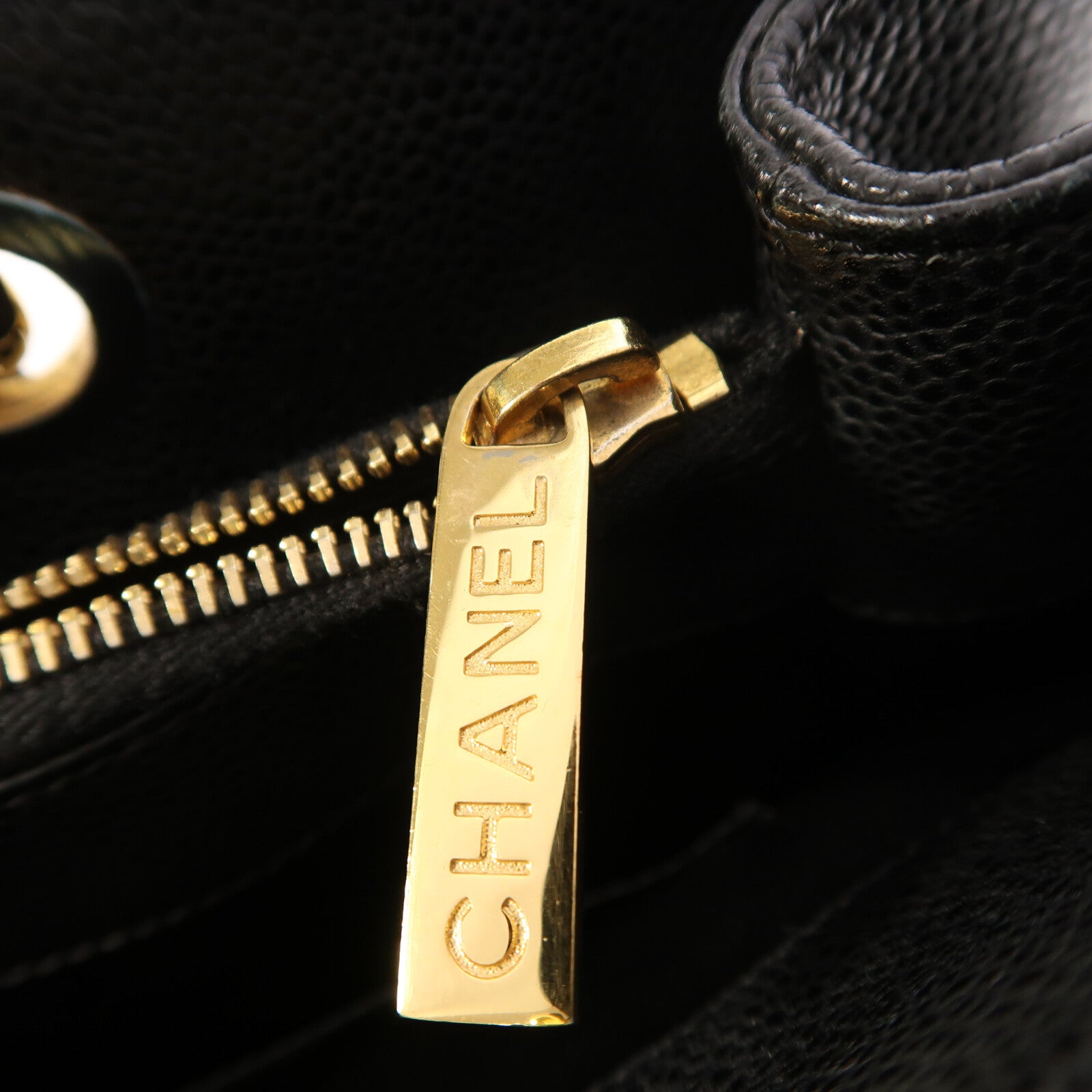 CHANEL 牛皮皮革GST Grand Shopping Tote Bag金扣鏈帶肩背袋