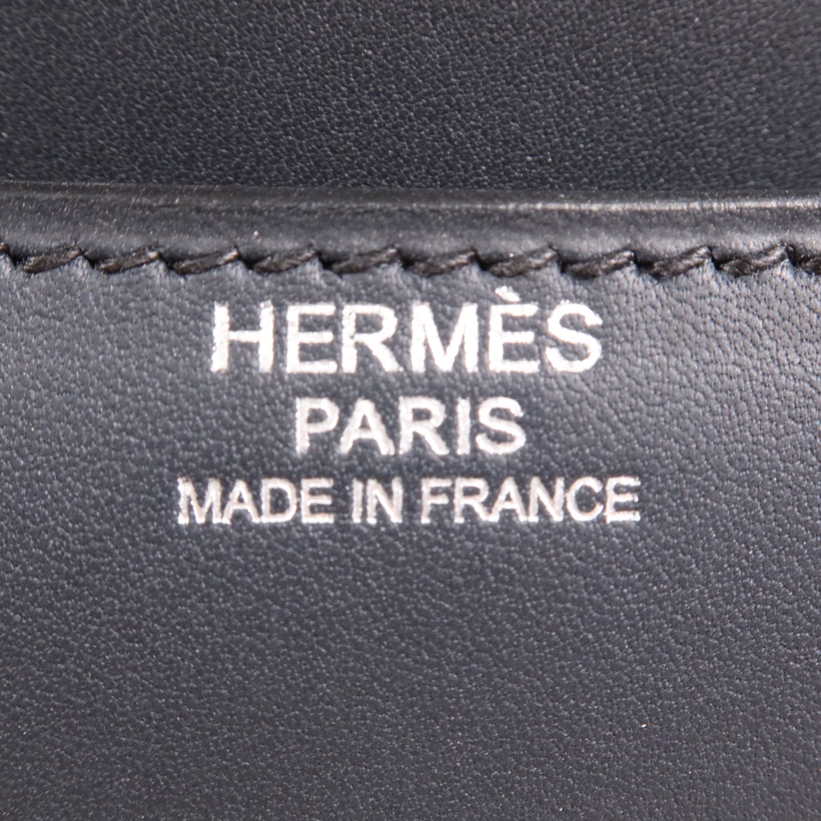 HERMES Swift皮革Constance 24銀扣肩背袋Bleu Ocean