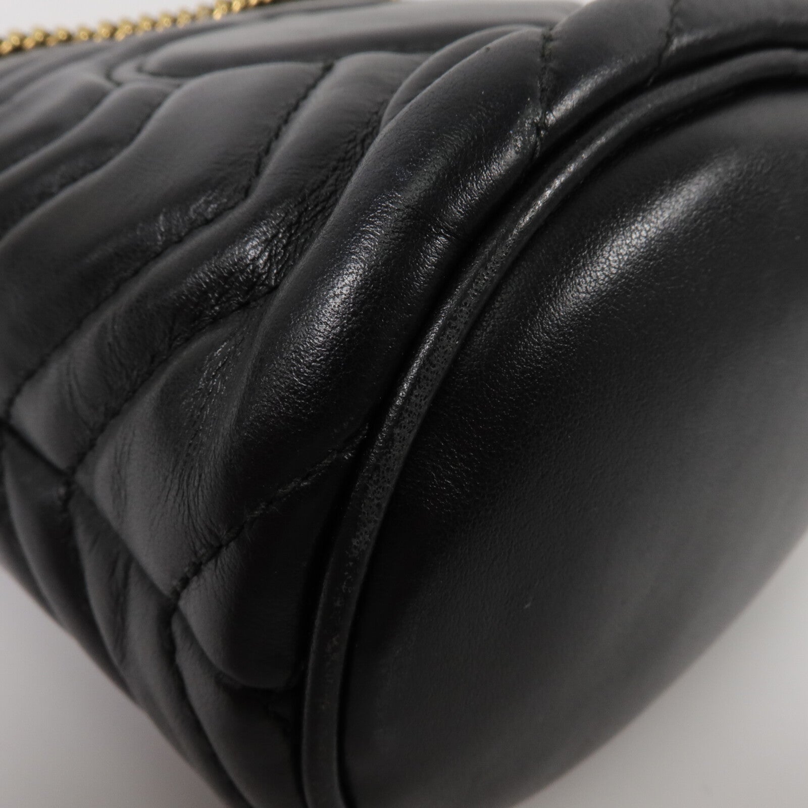 GUCCI 牛皮皮革GG Marmont Mini Bucket鏈帶肩背袋