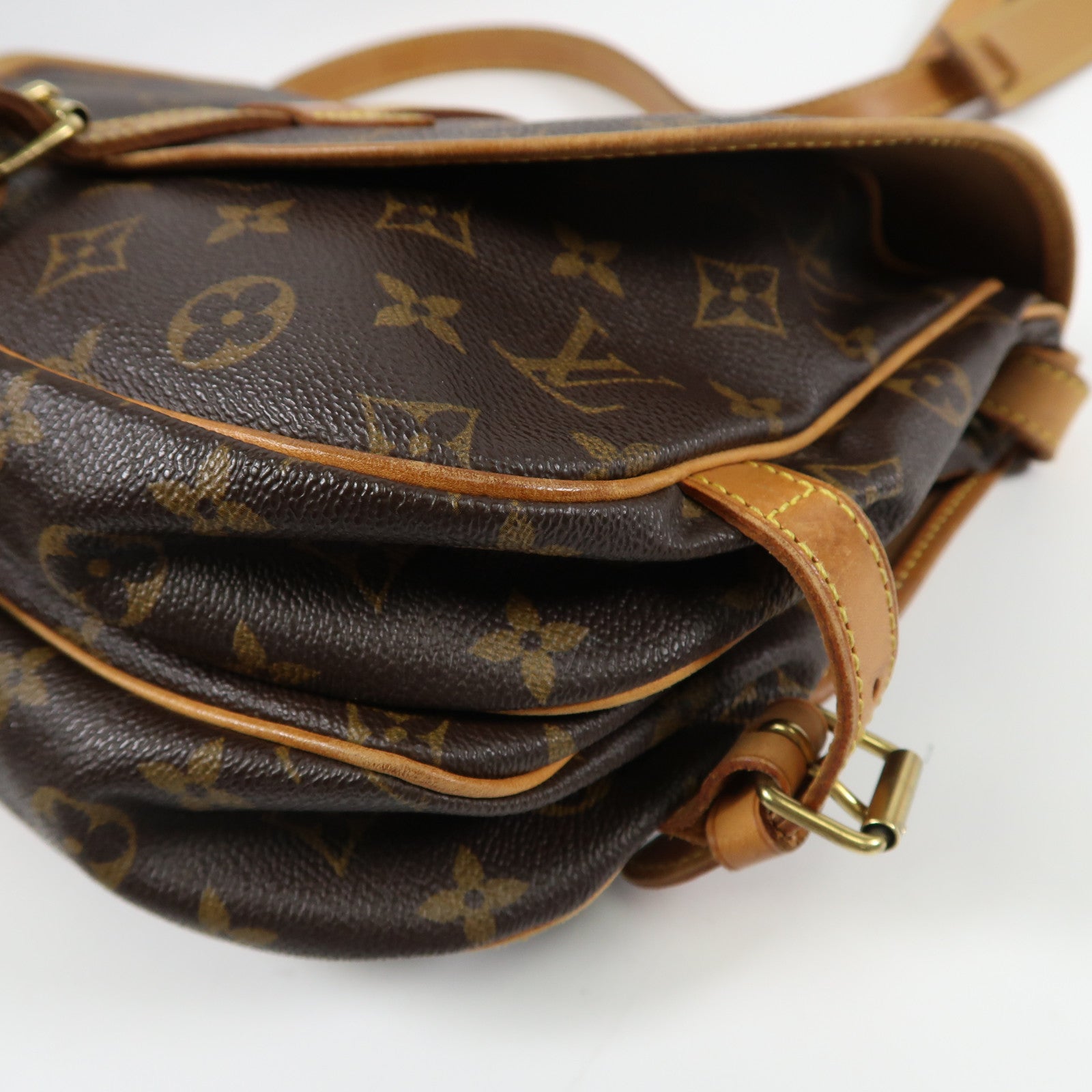 LOUIS VUITTON Monogram Saumur 30 金扣肩背袋