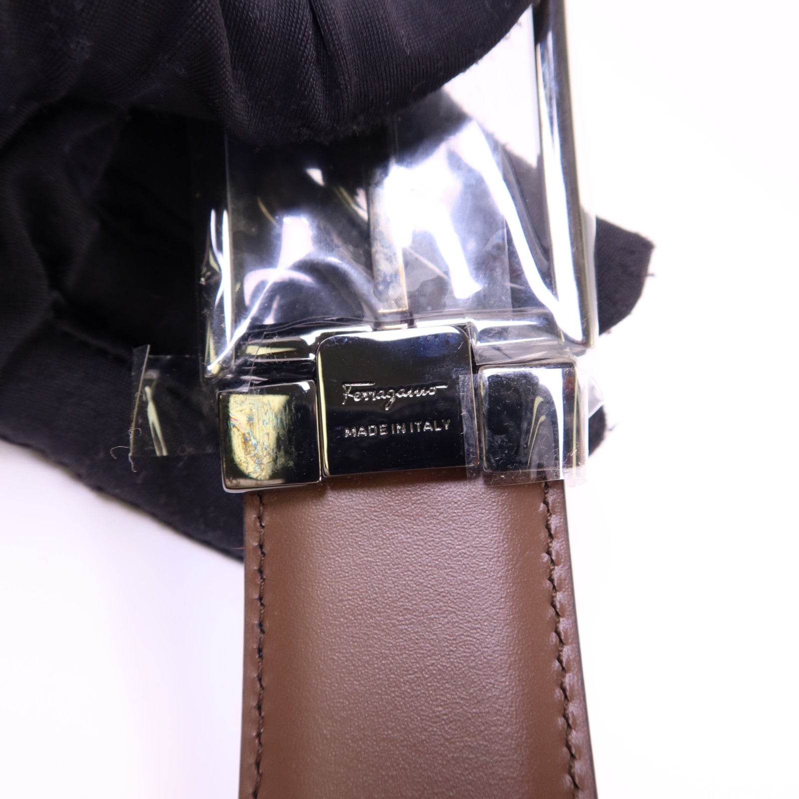 Salvatore Ferragamo 牛皮皮革Belt銀扣皮帶