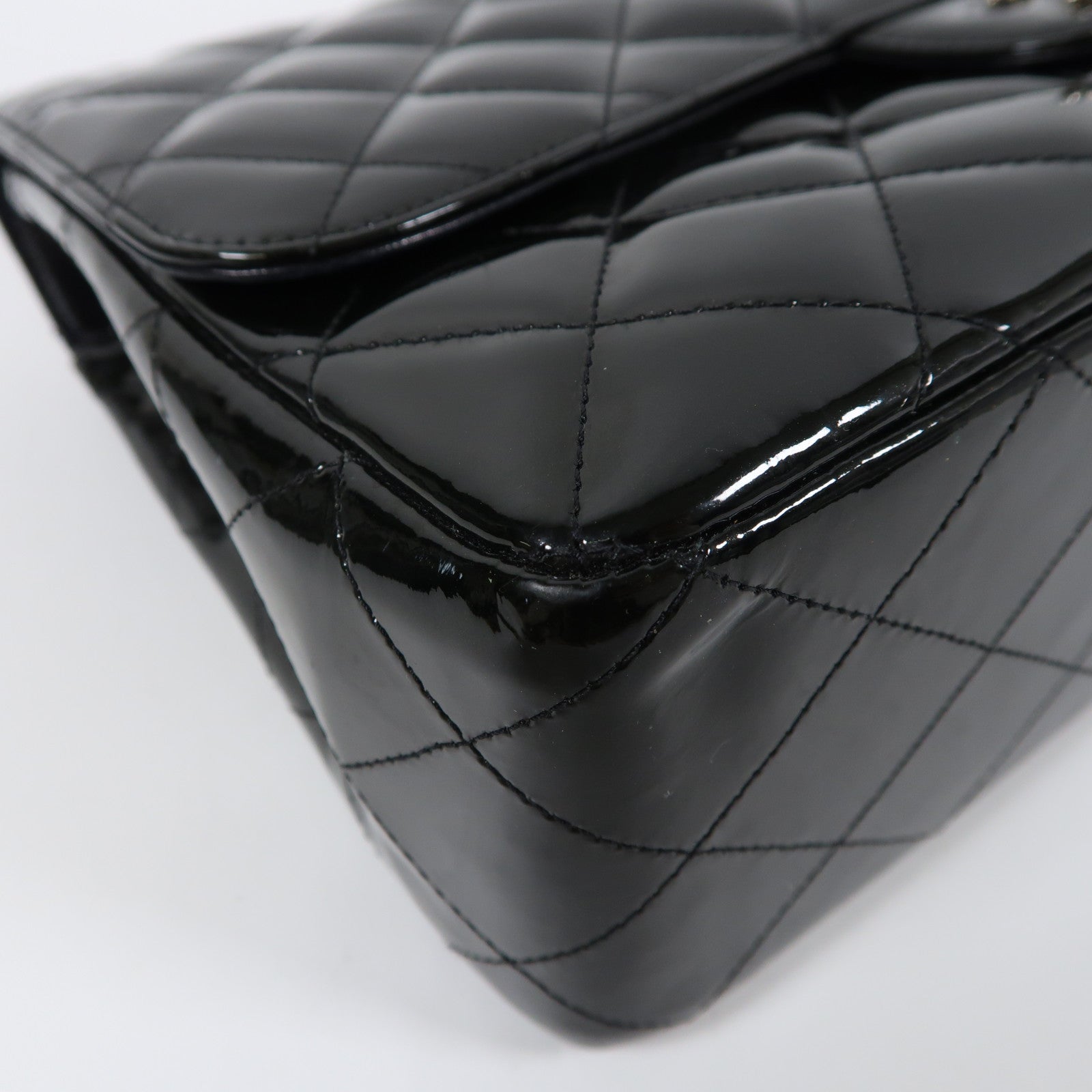 CHANEL【激減優惠】 漆皮皮革Large Classic銀扣鏈帶肩背袋黑色