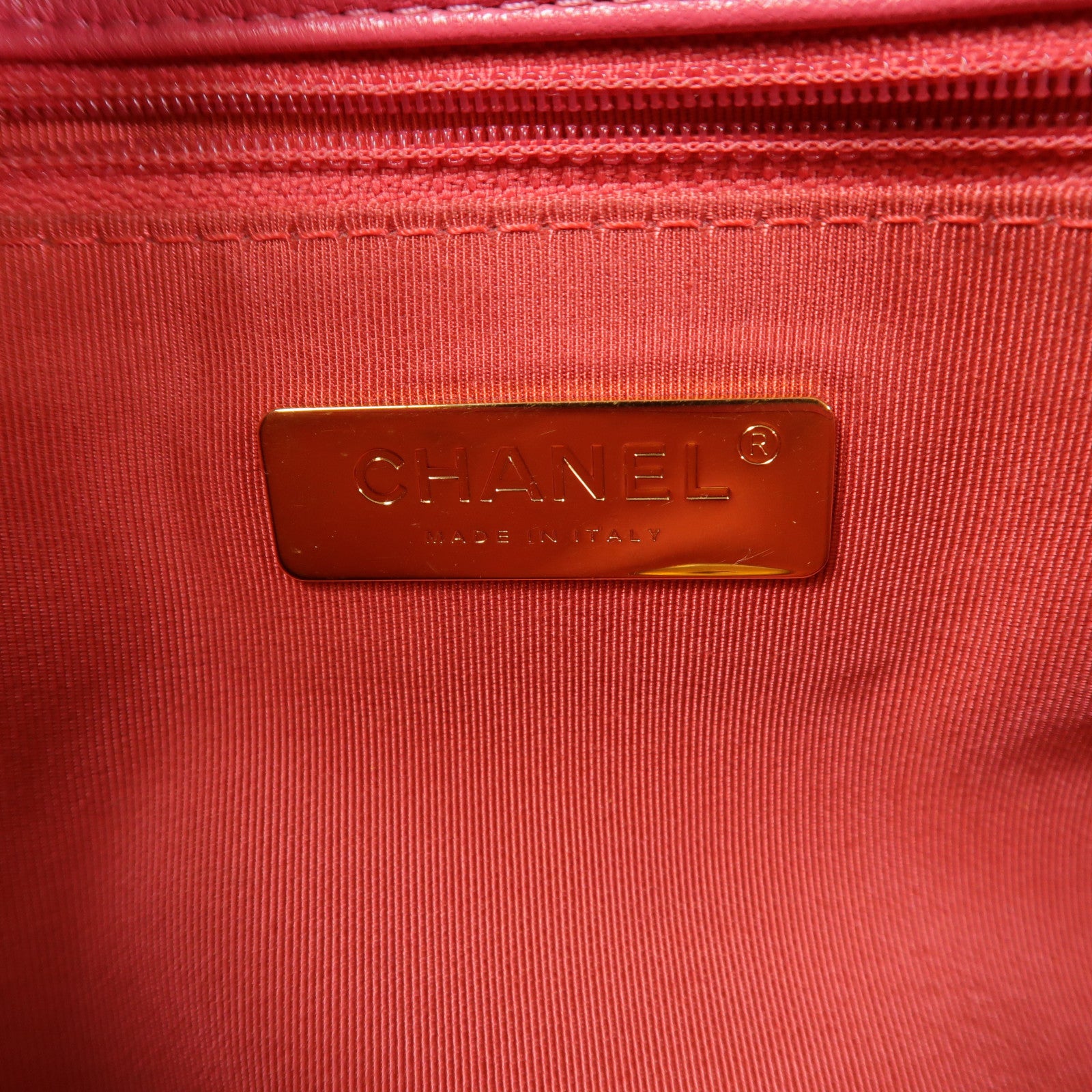 CHANEL 羊皮皮革Chanel 19鏈帶肩背袋