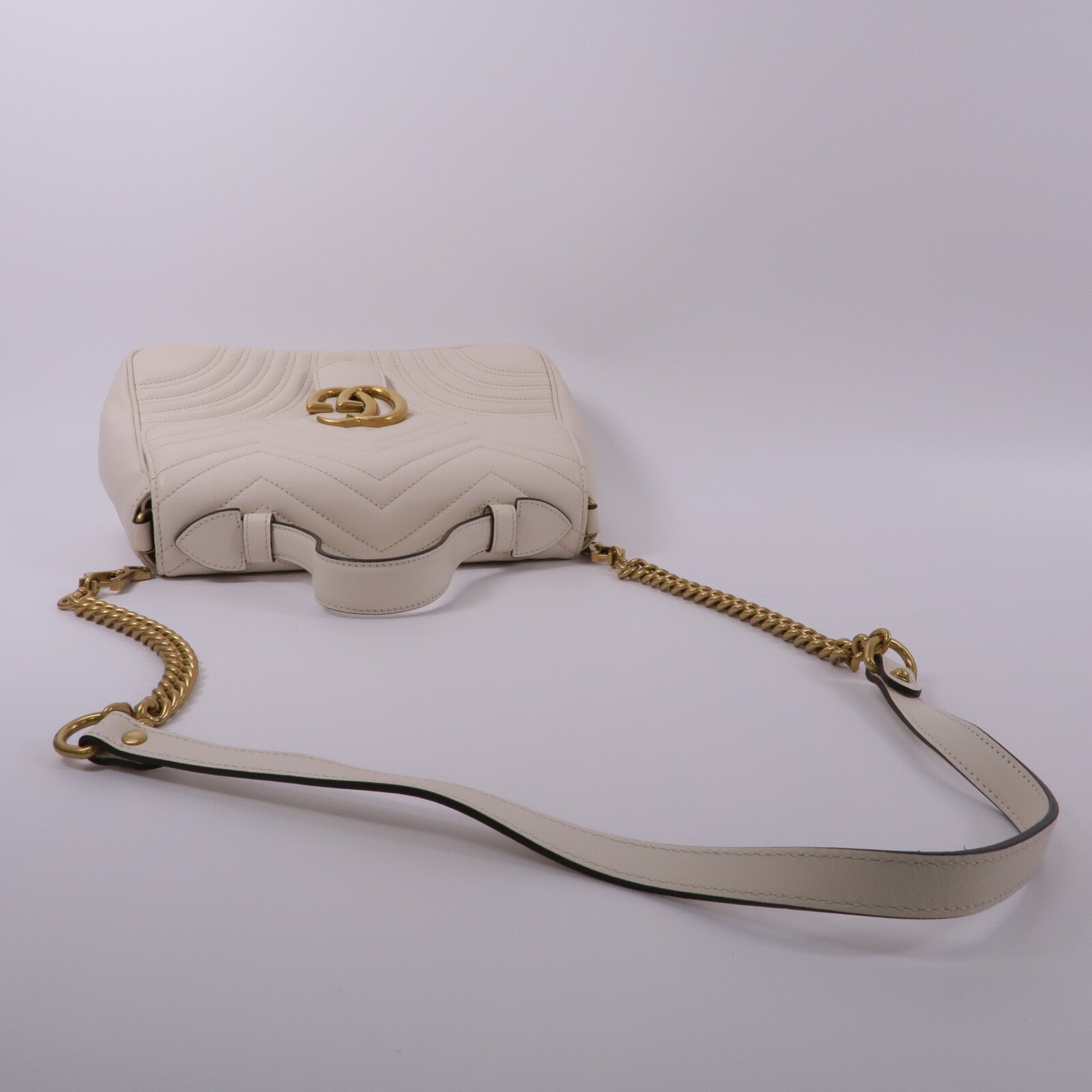 GUCCI 牛皮皮革GG Marmont Small鏈帶肩背袋