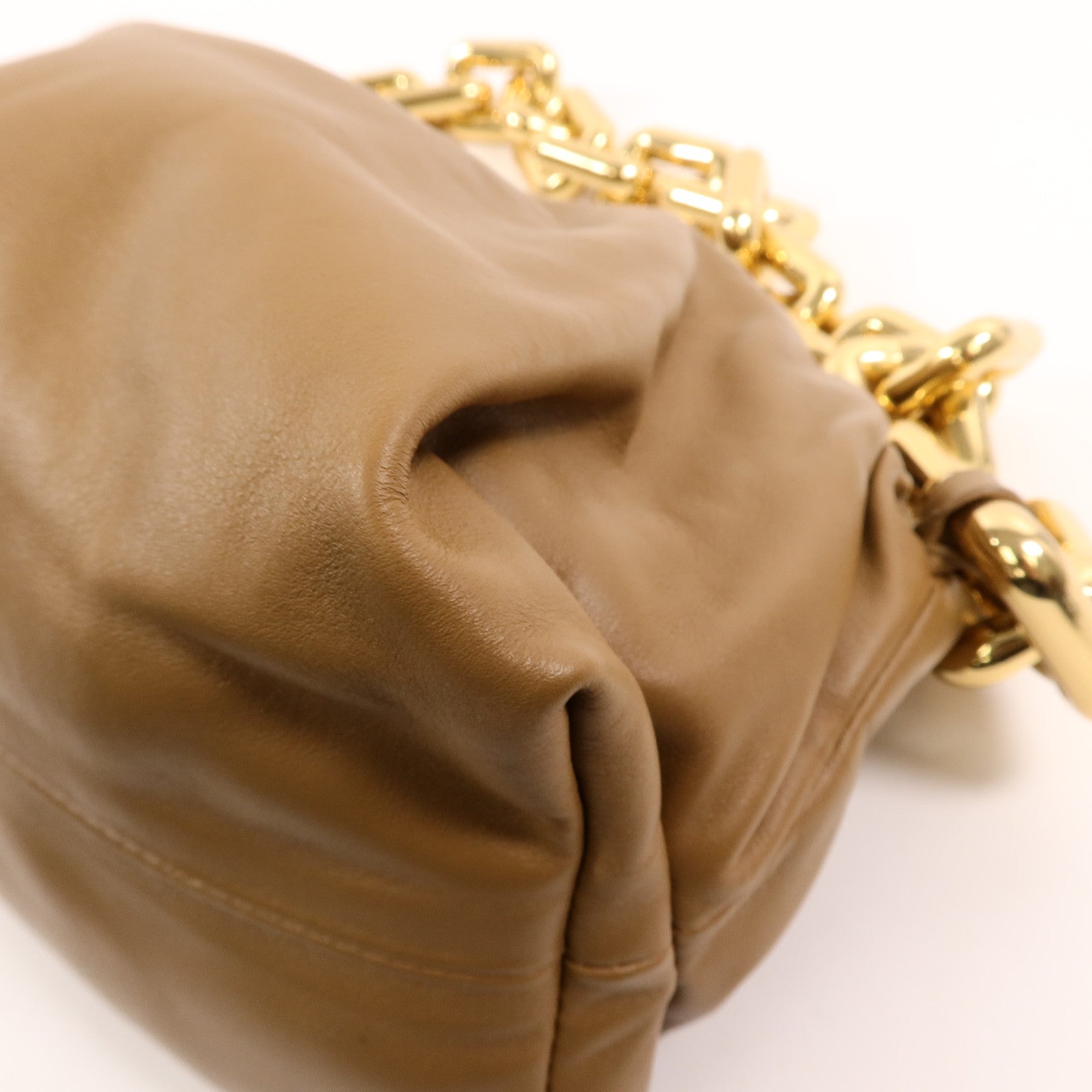 BOTTEGA VENETA 牛皮皮革Chain Pouch鏈帶肩背袋