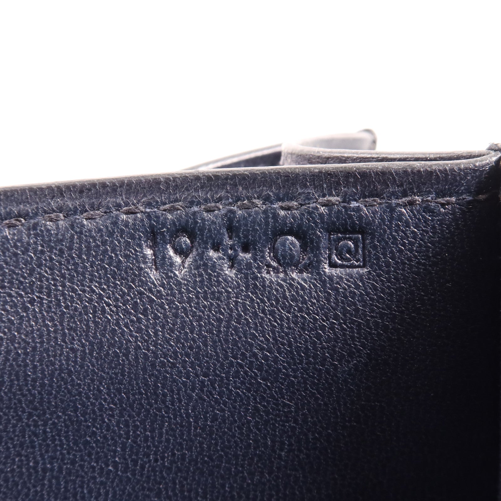 HERMES Swift皮革Constance 24銀扣肩背袋Bleu Ocean