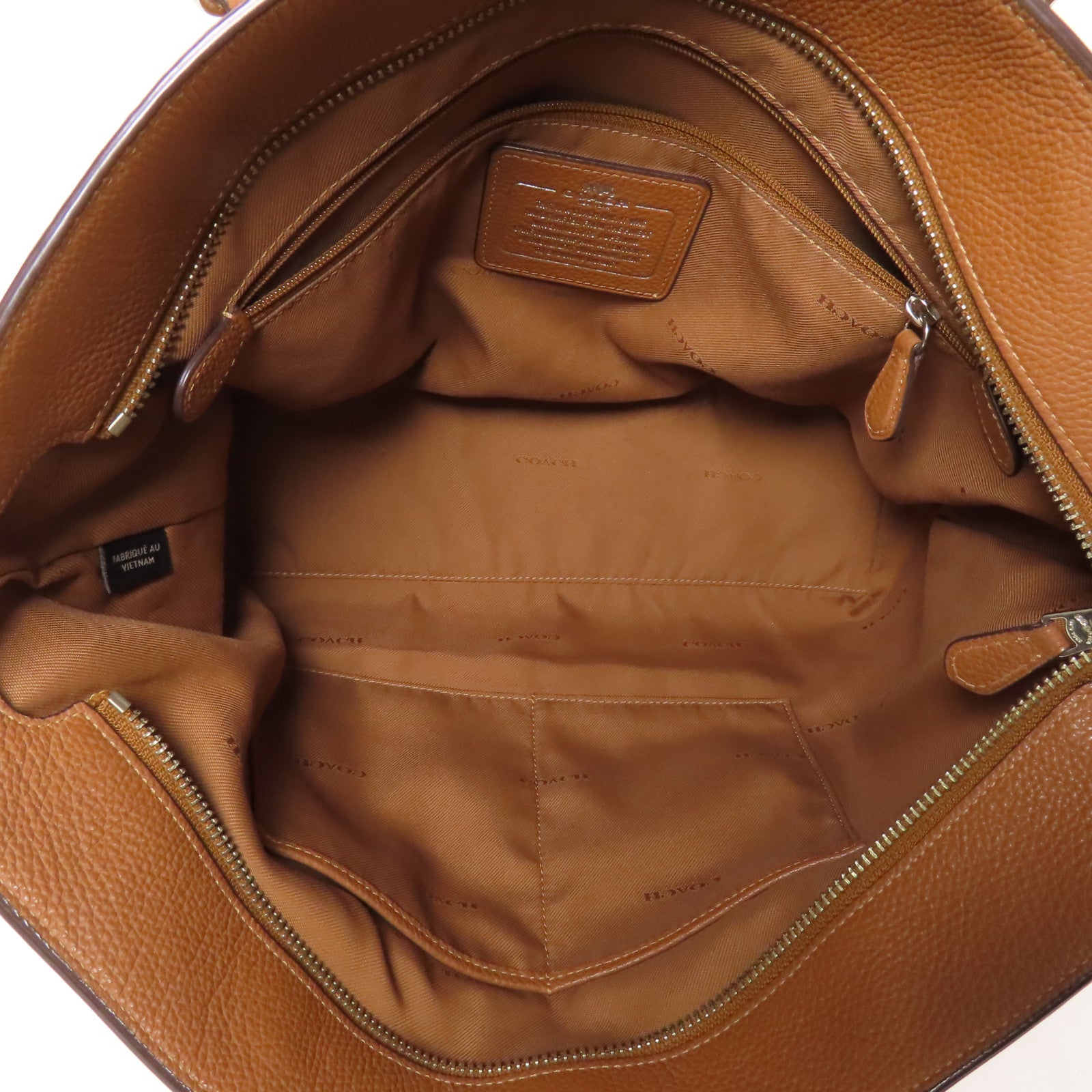 COACH 牛皮皮革Shoulder Bag銀扣肩背袋