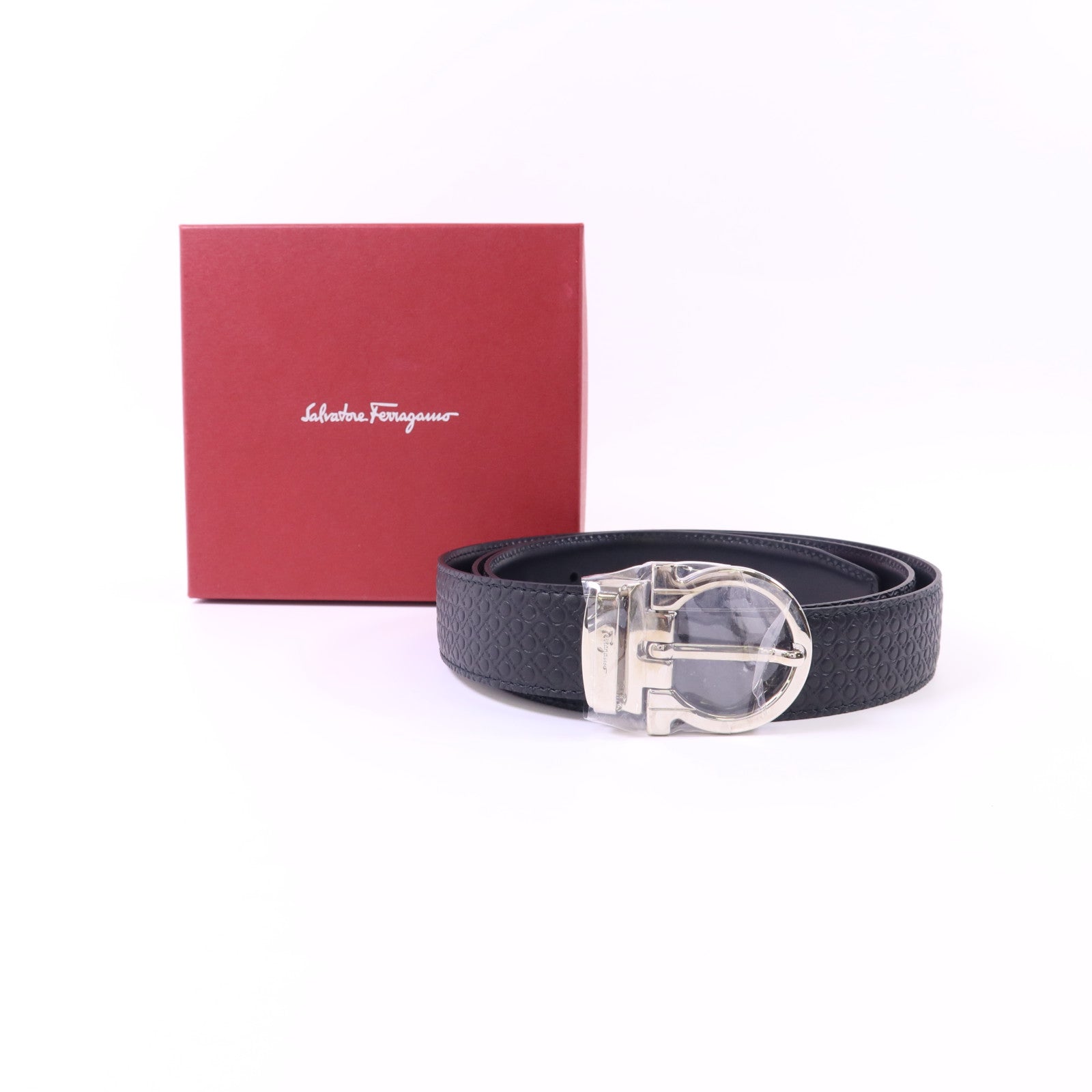 Salvatore Ferragamo 牛皮皮革Belt銀扣皮帶