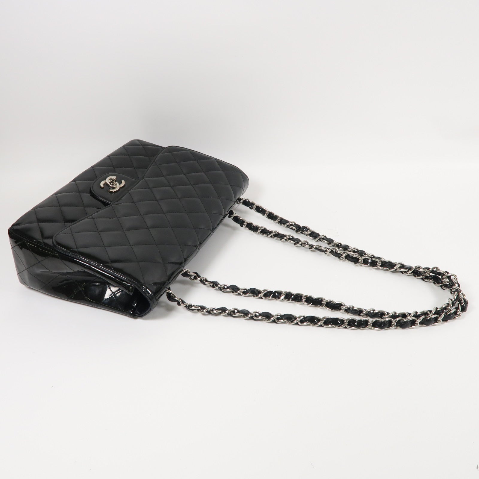CHANEL【激減優惠】 漆皮皮革Large Classic銀扣鏈帶肩背袋黑色