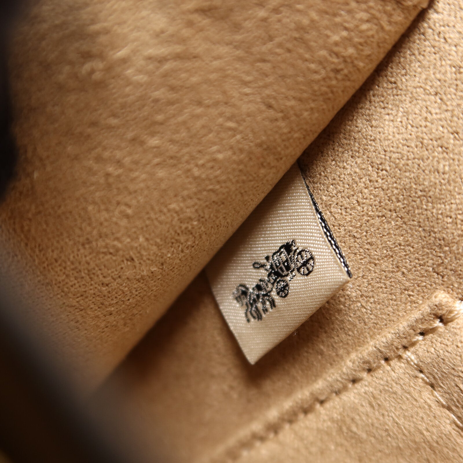 COACH 牛皮皮革Chain Shoulder金扣鏈帶肩背袋