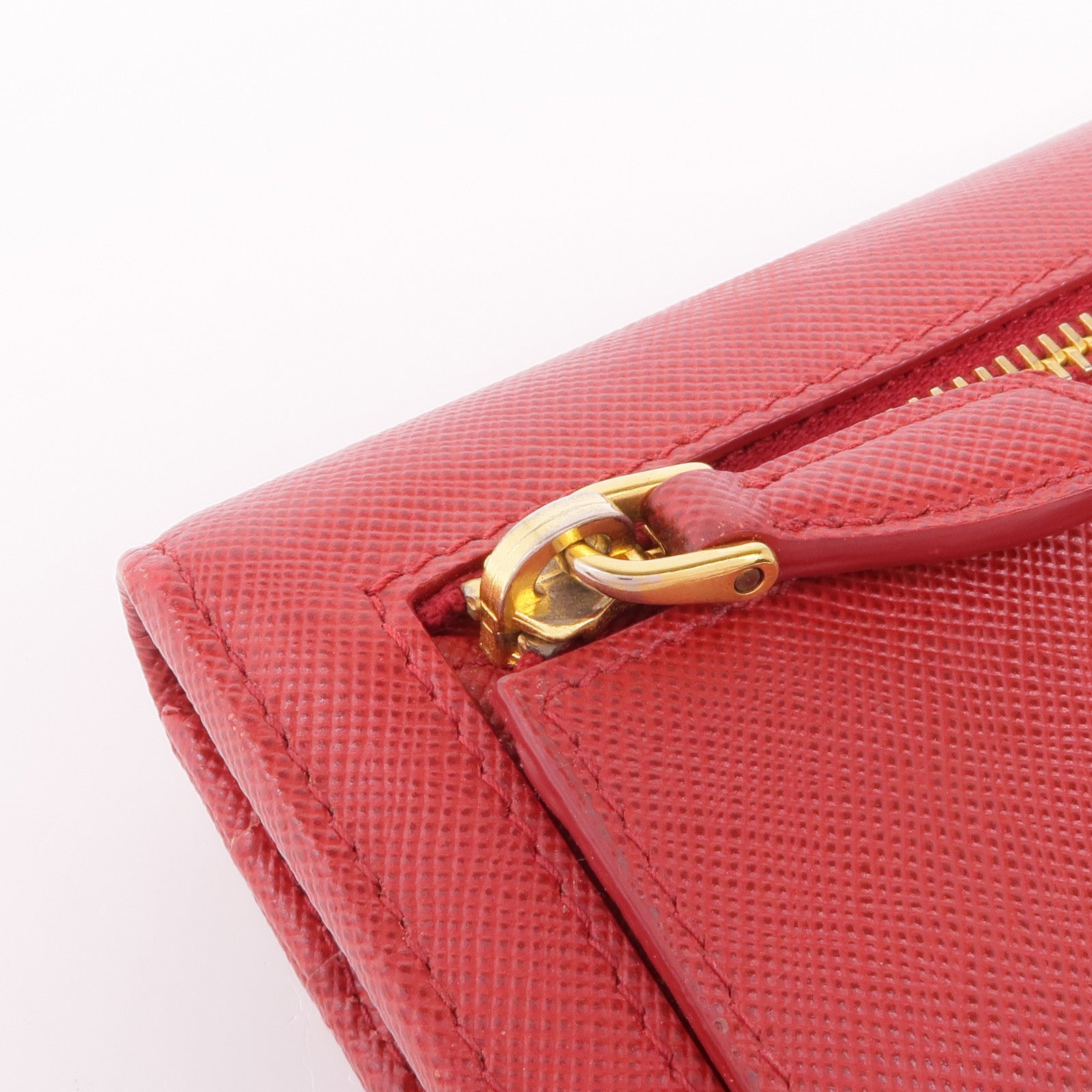 PRADA Saffiano皮革Long Wallet金扣長錢包