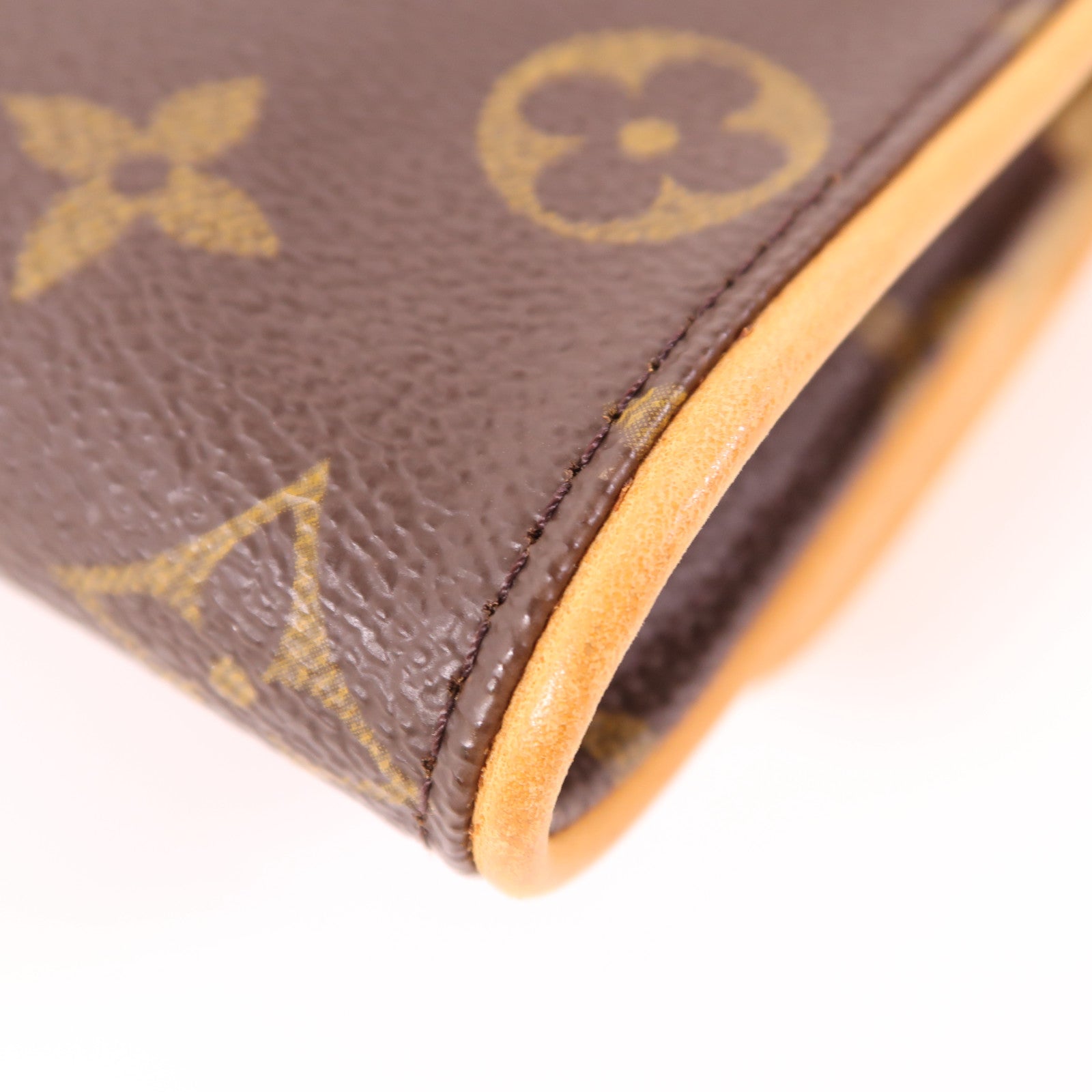 LOUIS VUITTON 【激減優惠】Monogram Pochette Twin PM金扣肩背袋