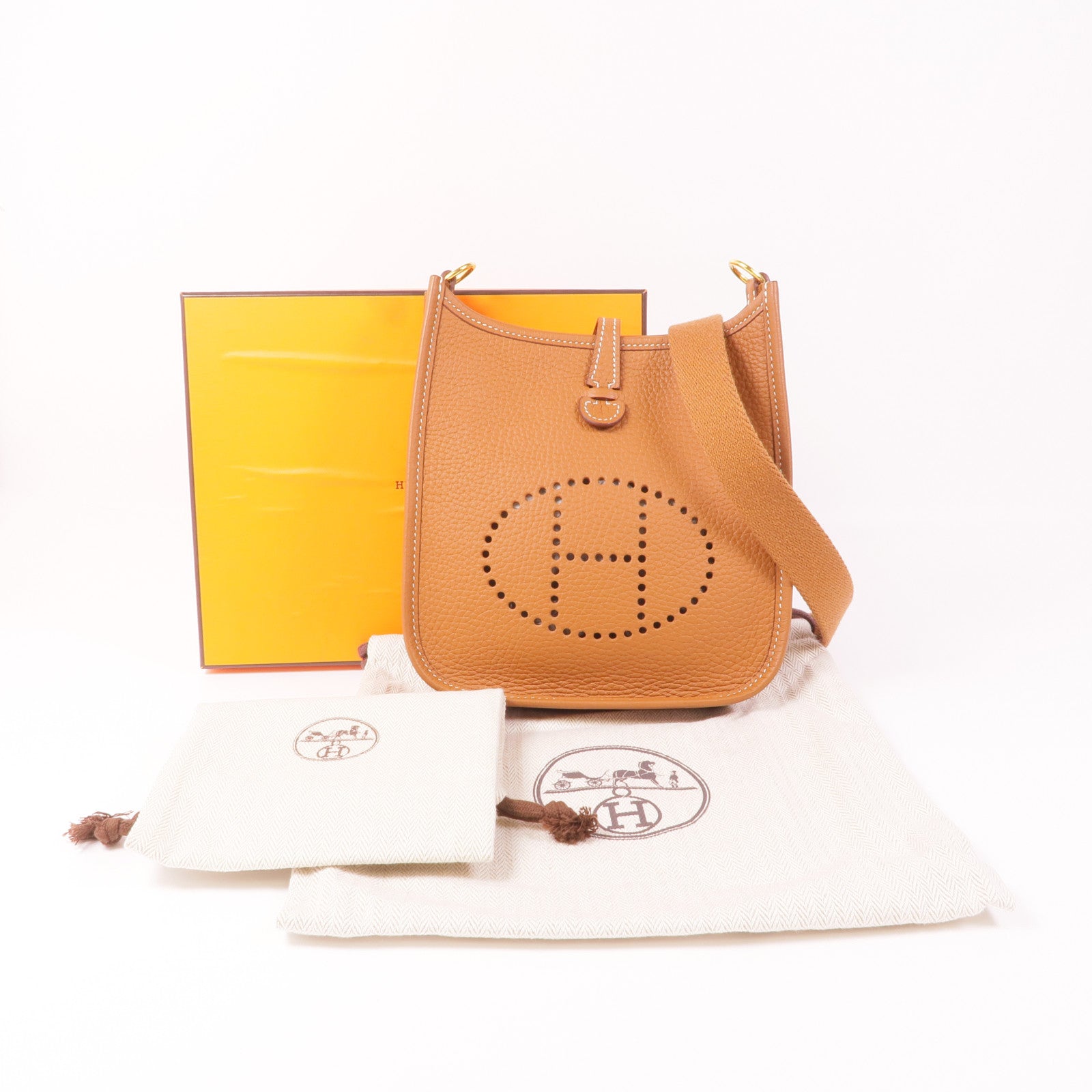 HERMES Togo皮革Evelyne TPM金扣肩背袋Golde