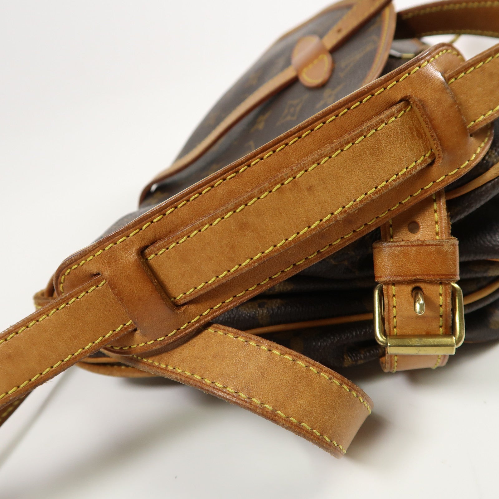 LOUIS VUITTON Monogram Saumur 30 金扣肩背袋