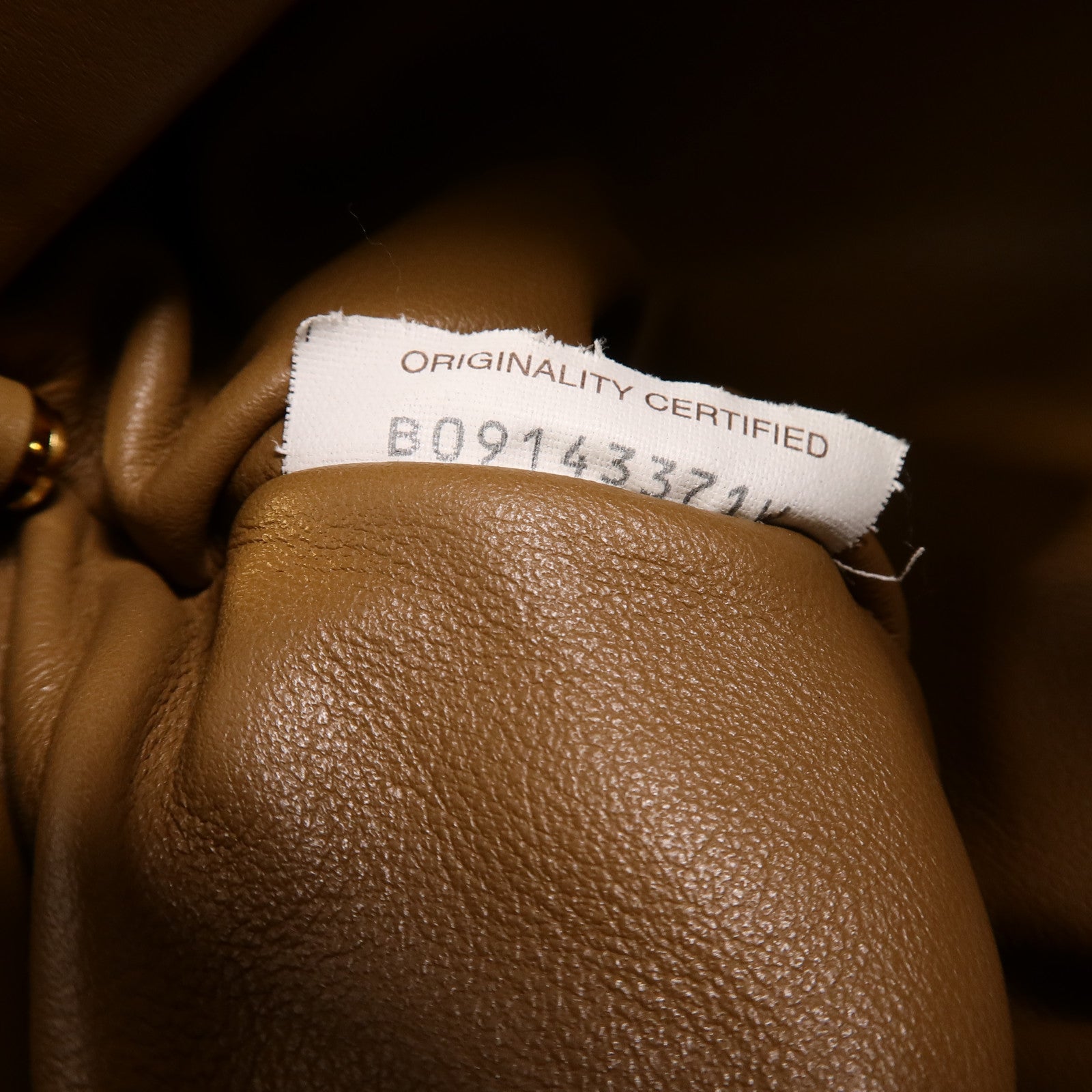 BOTTEGA VENETA 牛皮皮革Chain Pouch鏈帶肩背袋