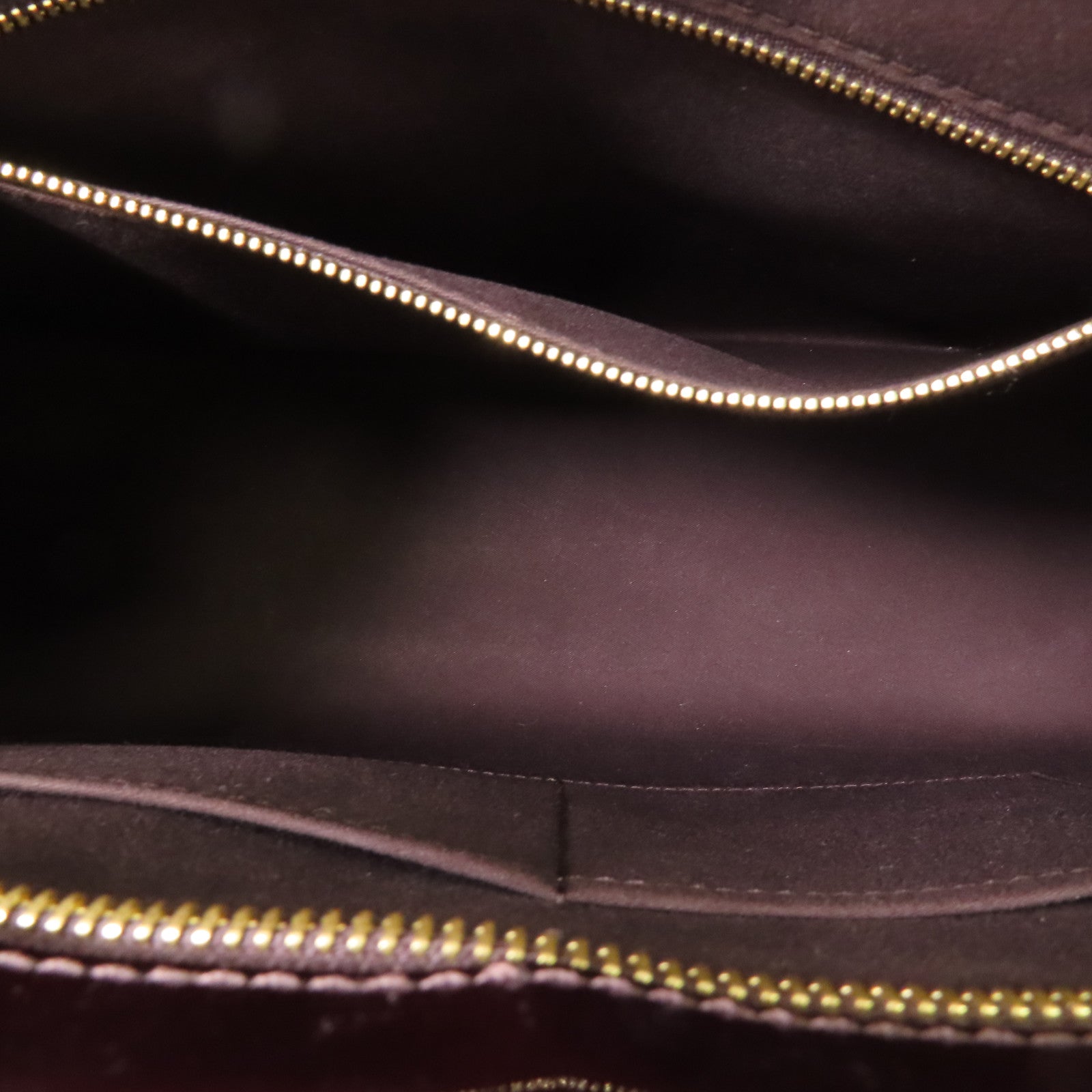 LOUIS VUITTON 【激減優惠】Vernis Brea MM金扣手挽肩背兩用袋