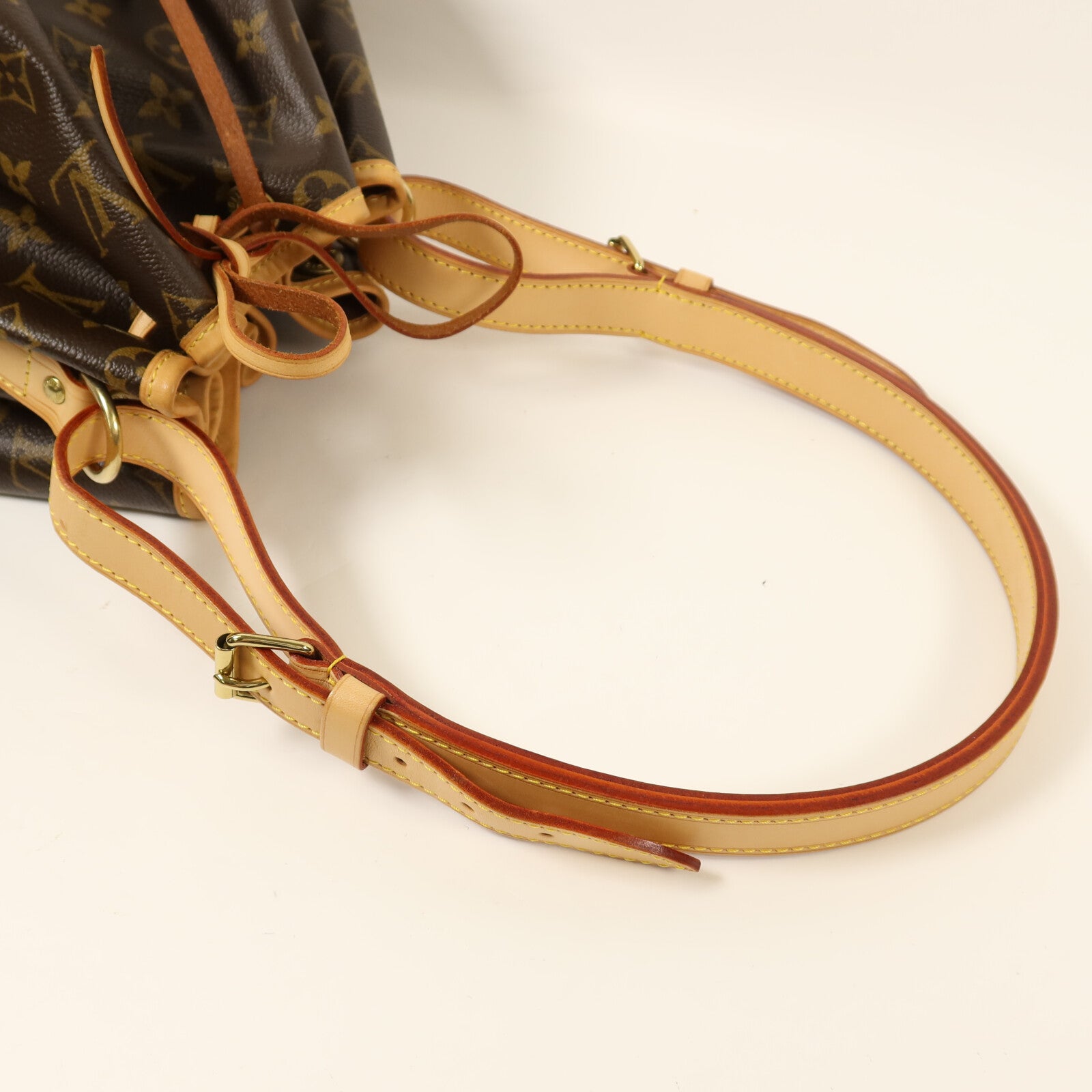 LOUIS VUITTON Monogram Noe Bucket Bag金扣肩背袋