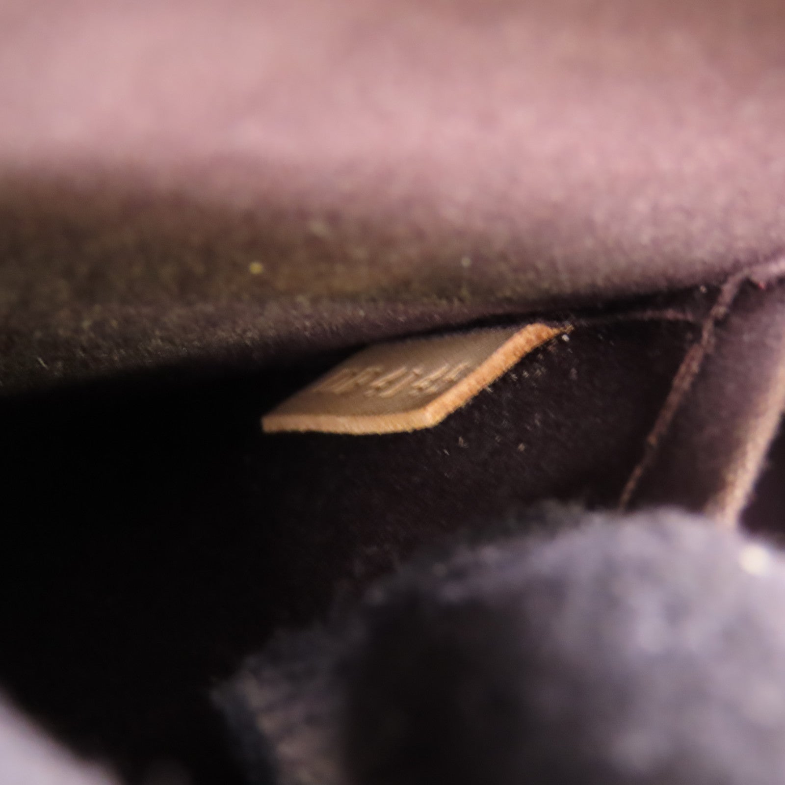 LOUIS VUITTON 【激減優惠】Vernis Brea MM金扣手挽肩背兩用袋