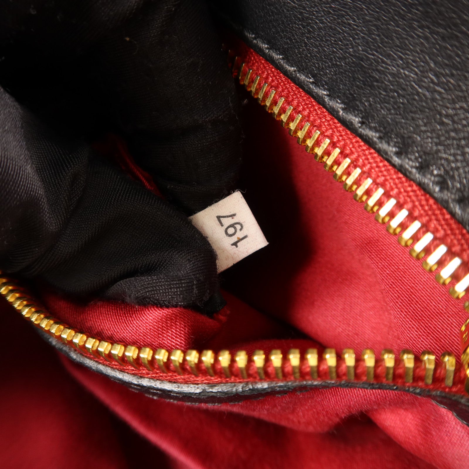 Miu Miu 牛皮皮革2 Way Shoulder Bag金扣手挽肩背兩用袋