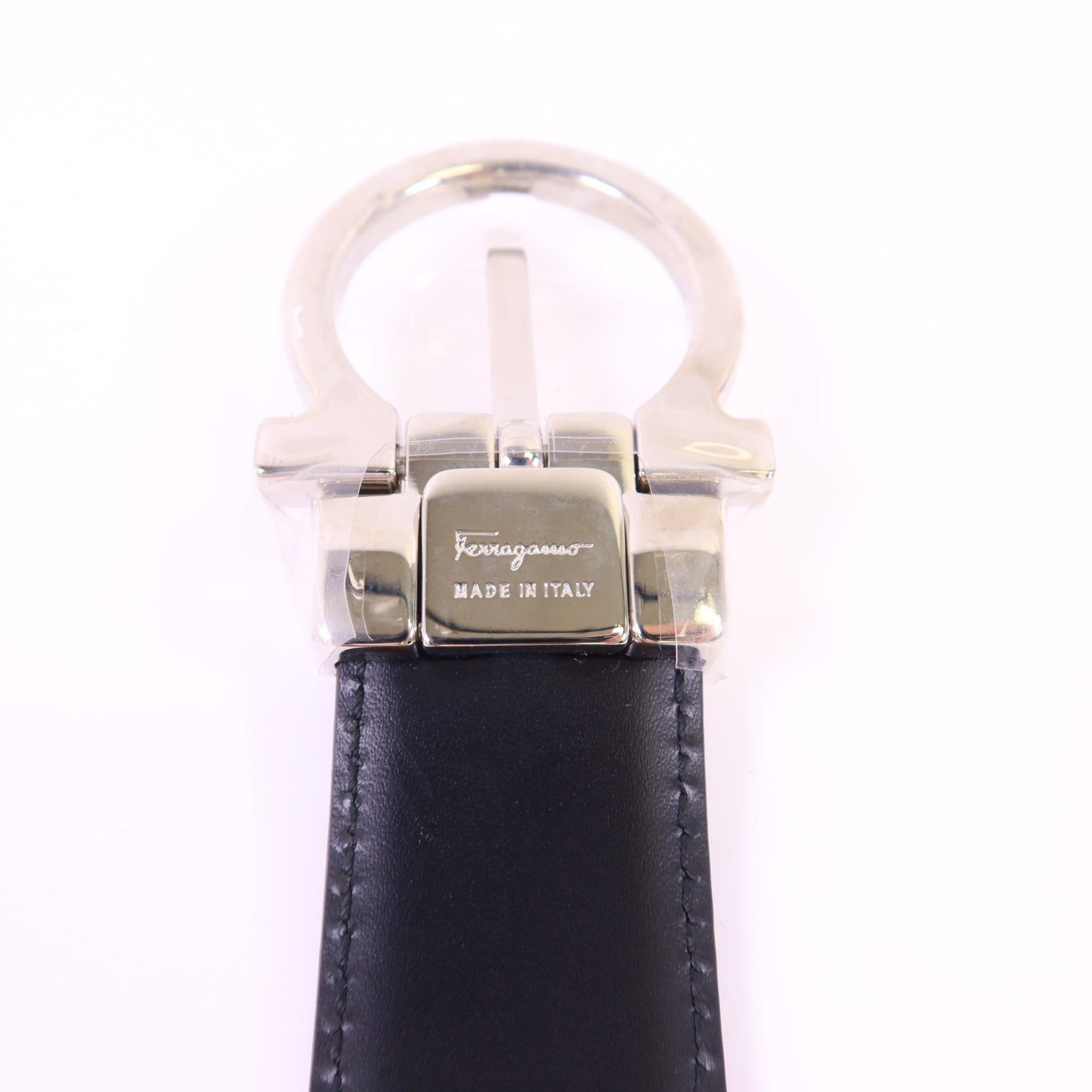 Salvatore Ferragamo 牛皮皮革Belt銀扣皮帶