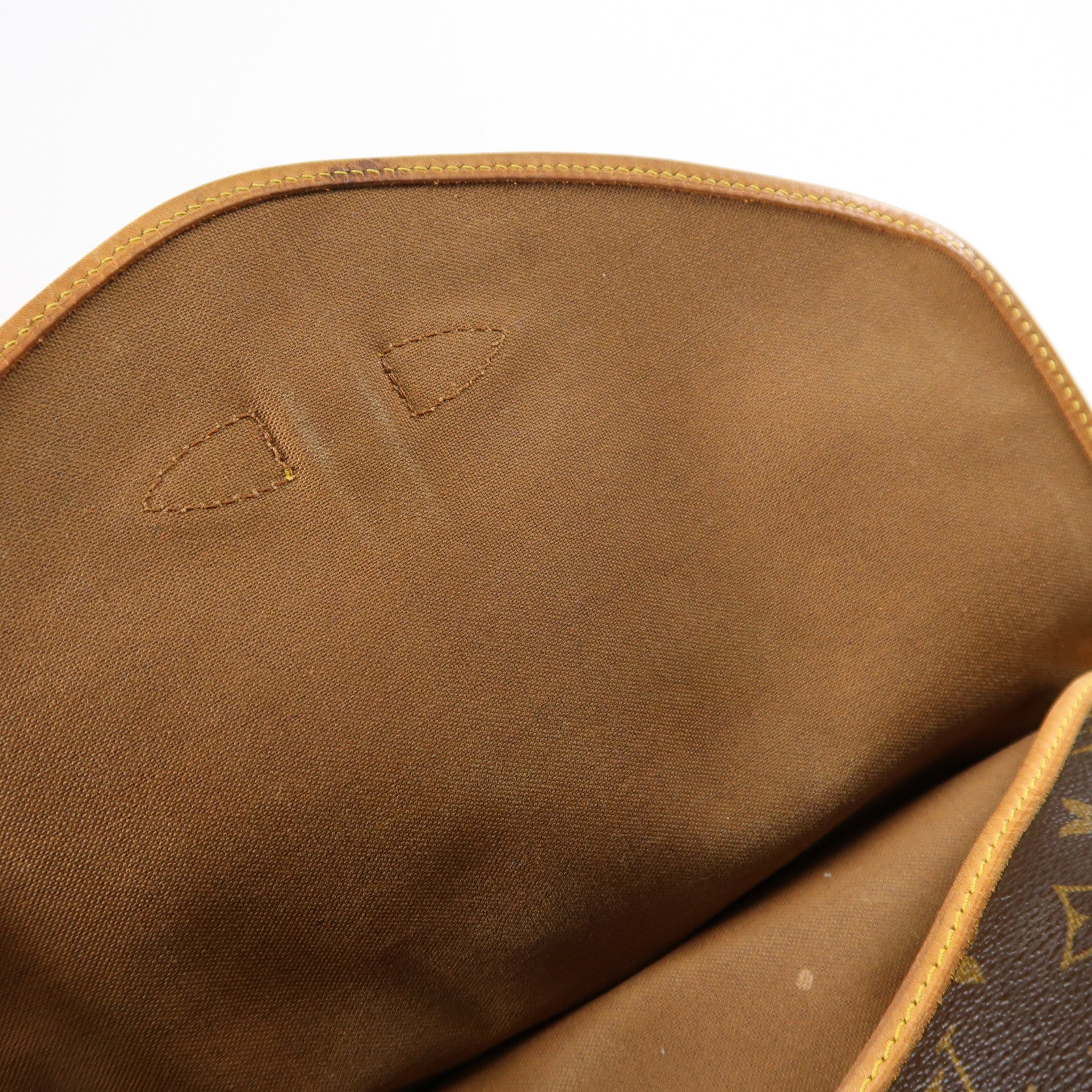 LOUIS VUITTON Monogram Saumur 30 金扣肩背袋