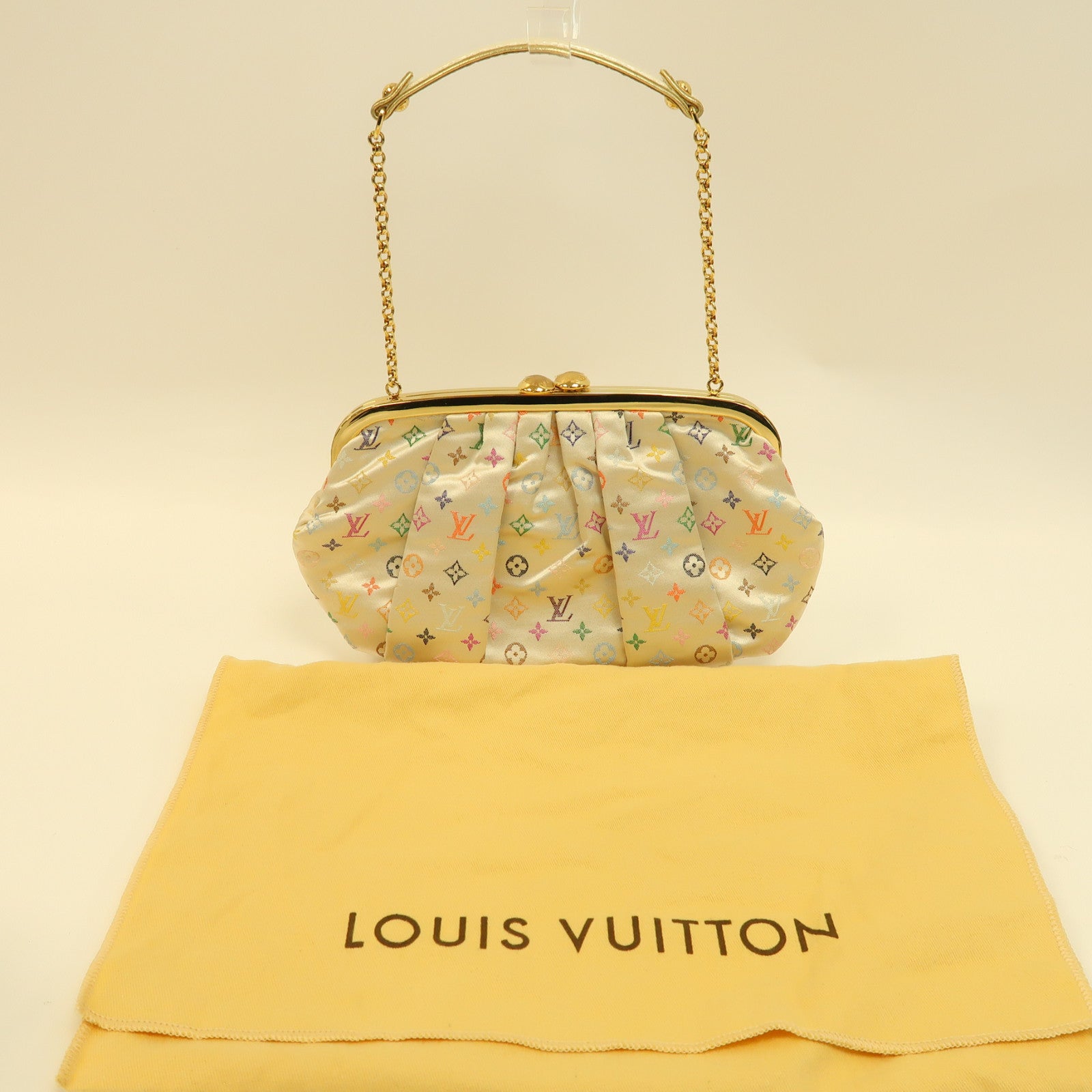 LOUIS VUITTON Monogram Satin Omoniere金扣手挽袋米白色
