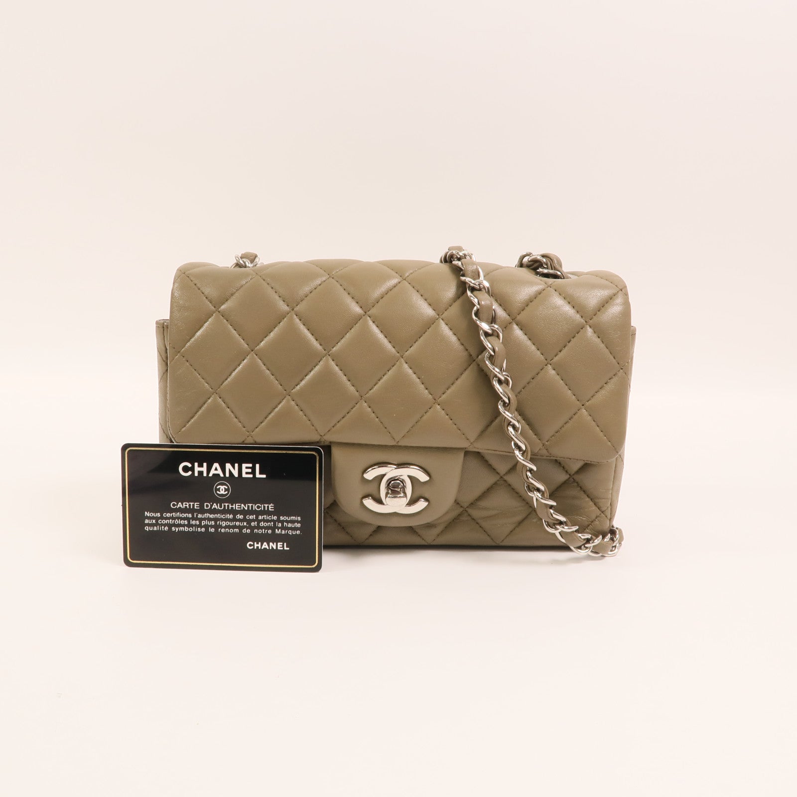 CHANEL 羊皮皮革Mini Classic 20銀扣鏈帶肩背袋