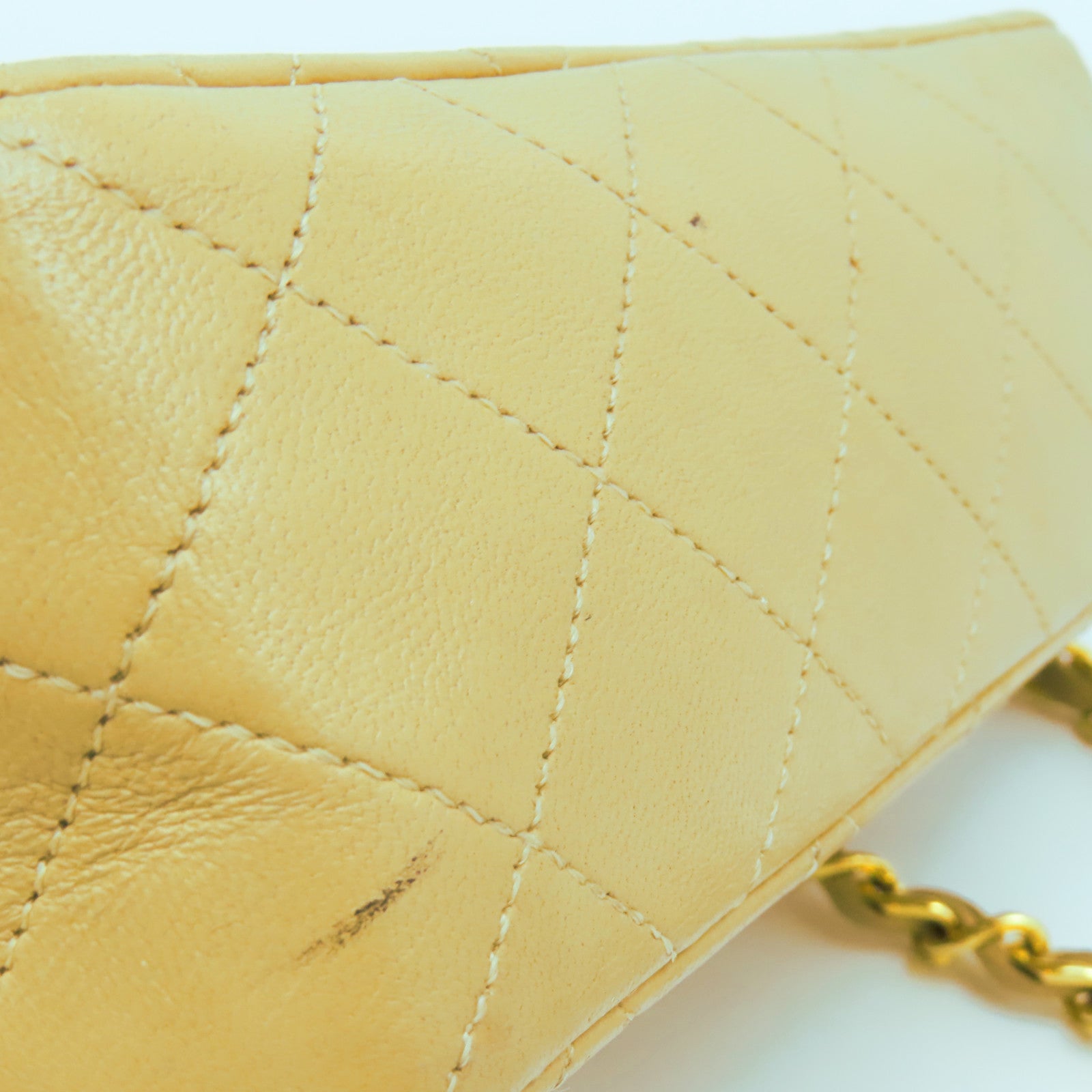CHANEL 【激減優惠】菱格羊皮皮革Vintage Classic Flap 17cm金扣鏈帶肩背袋卡其色