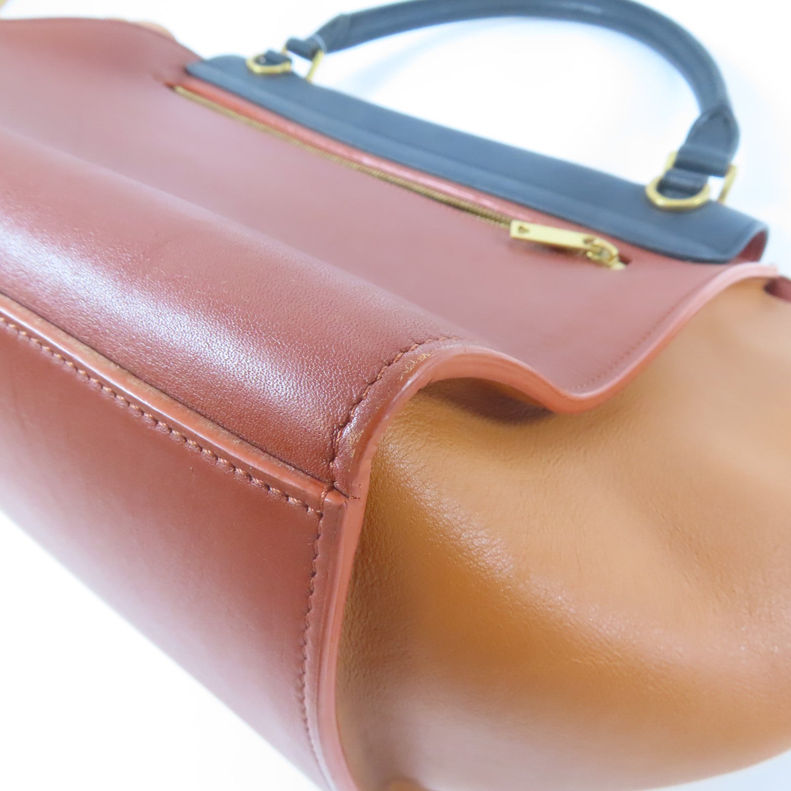 CELINE 【激減優惠】牛皮皮革Trapeze金扣手挽肩背兩用袋啡色/藍色