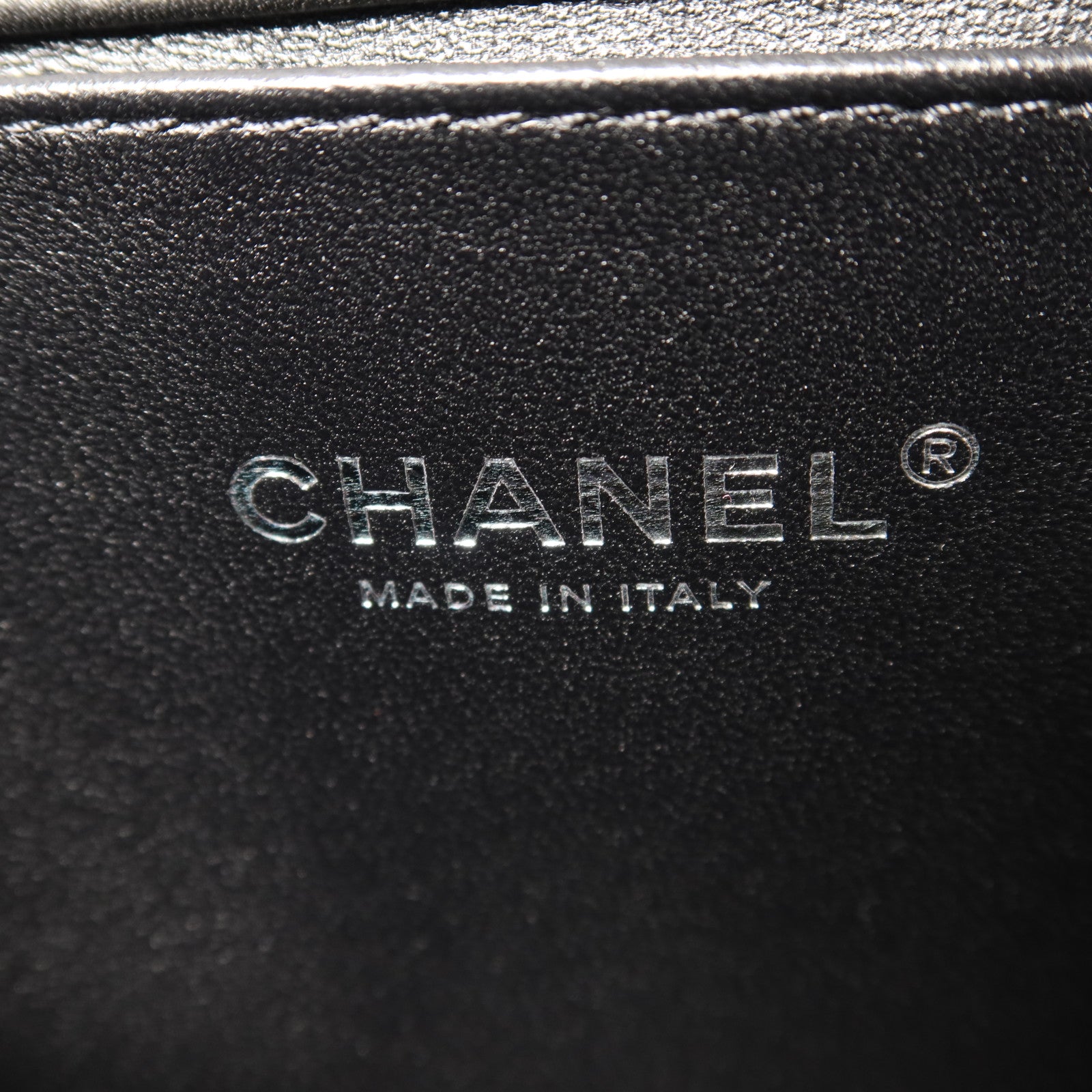 CHANEL 牛皮皮革Boy 25鏈帶肩背袋