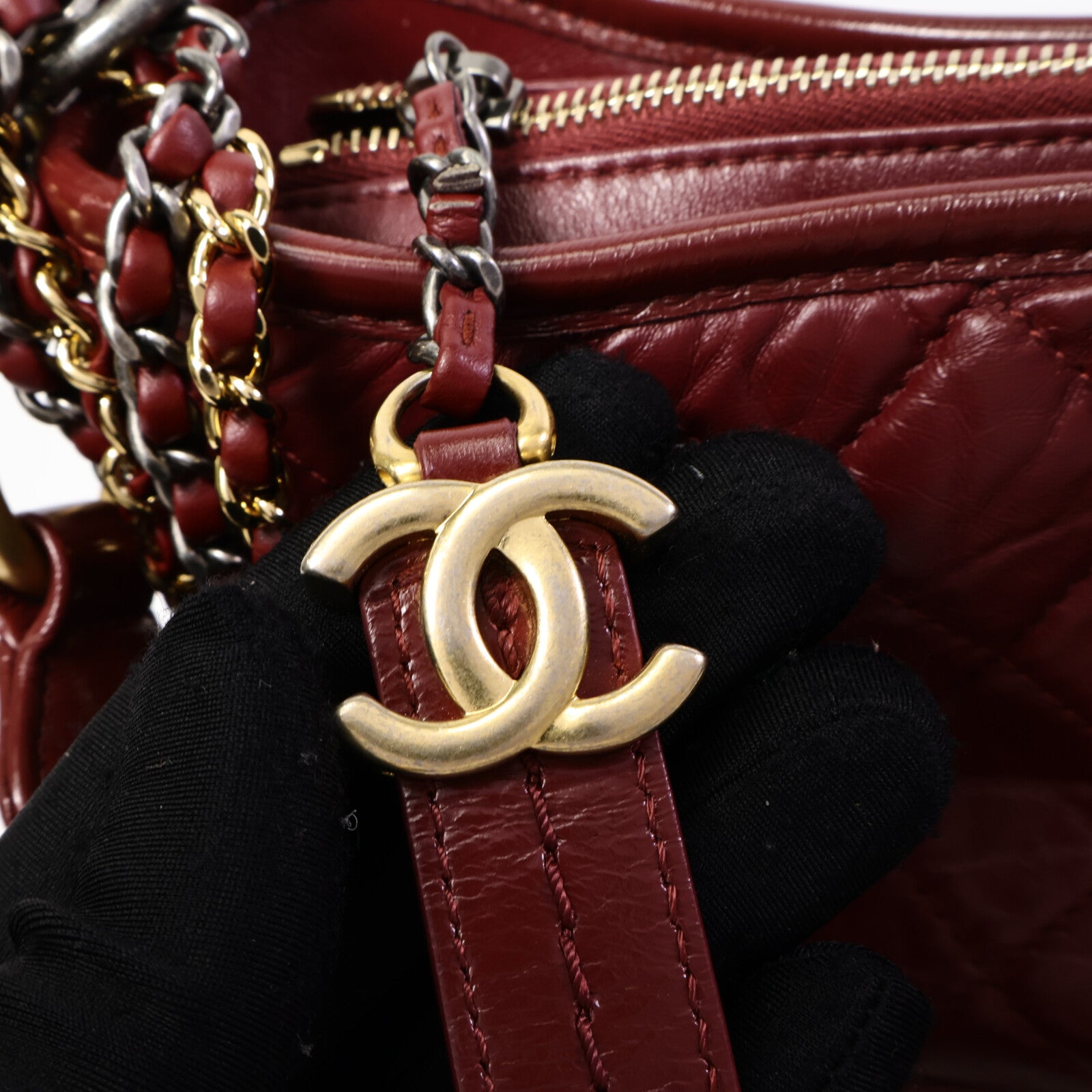 CHANEL 牛皮皮革Gabrielle Medium肩背袋