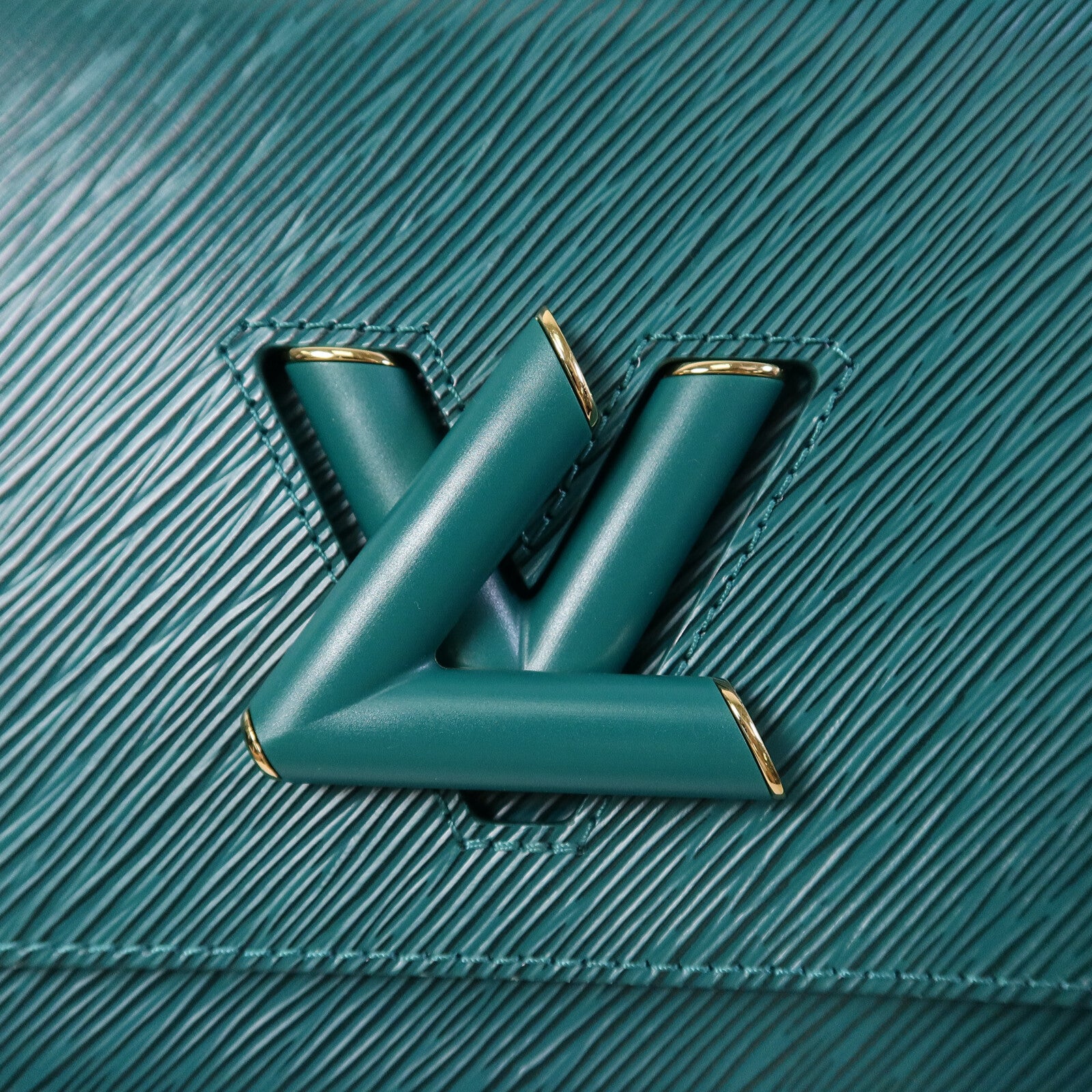 LOUIS VUITTON Epi Twist MM鏈帶肩背袋