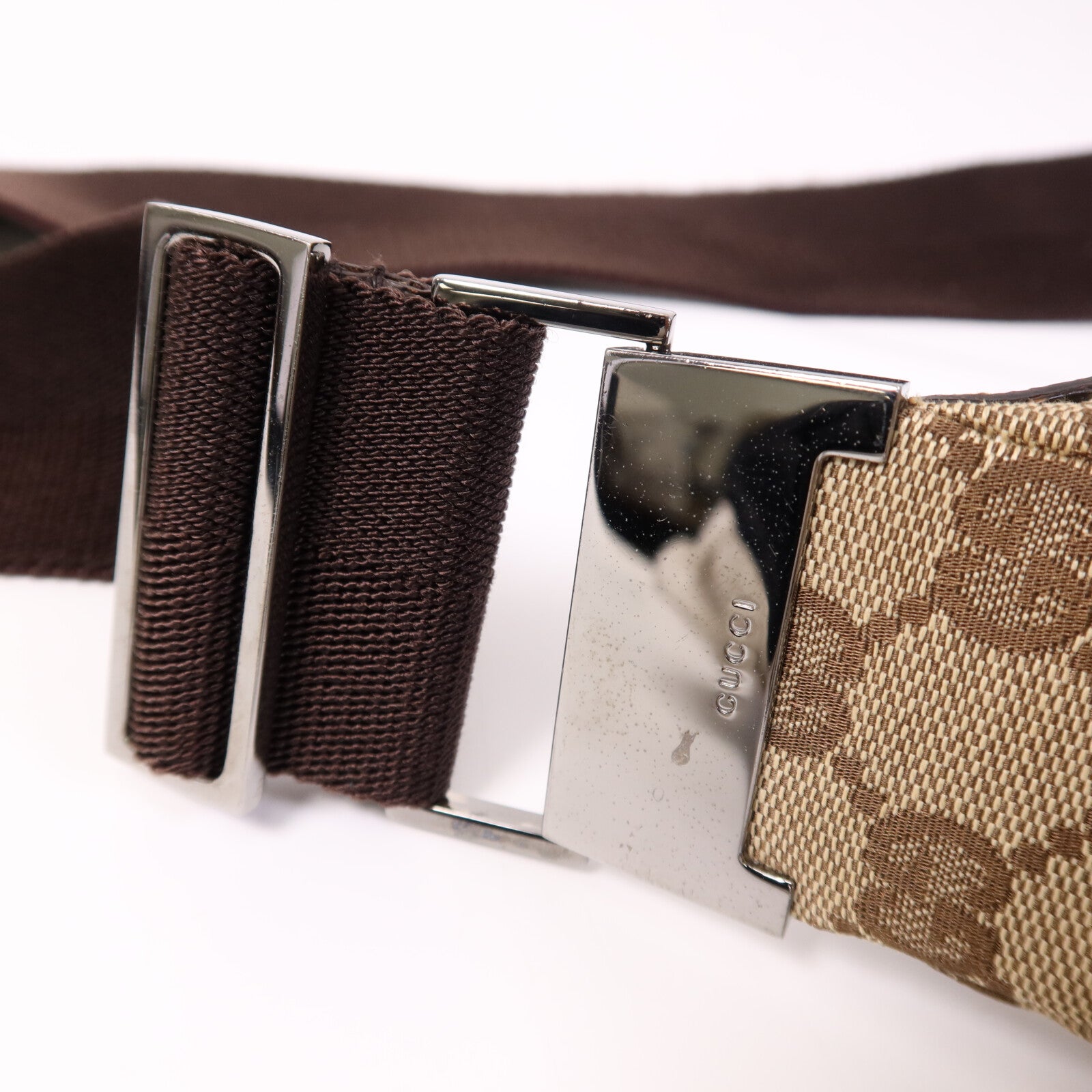 GUCCI 帆布GG Shoulder Bag銀扣肩背袋