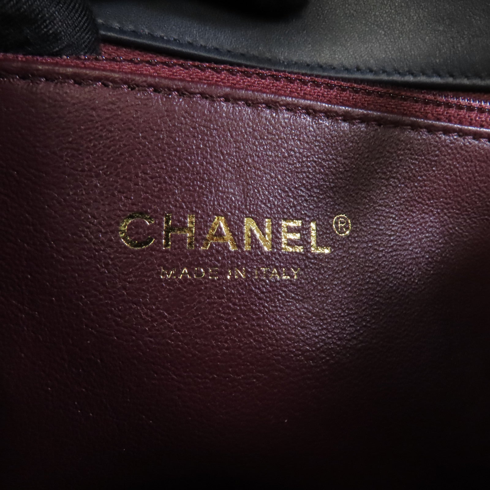 CHANEL 菱格牛皮皮革Chain Shoulder金扣鏈帶肩背袋深藍色