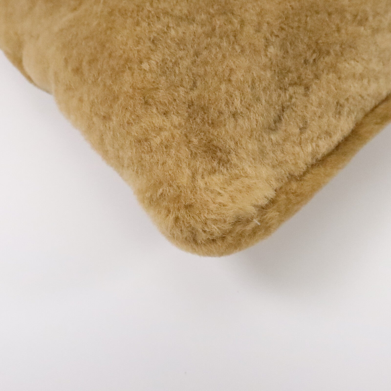 FENDI 羊毛Shoulder Bag肩背袋