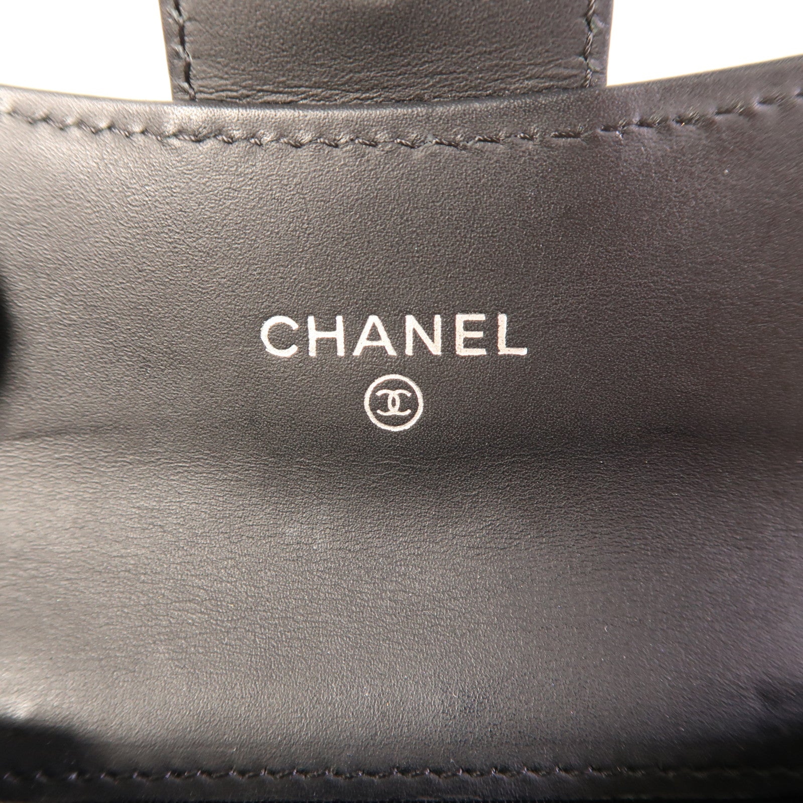 CHANEL 漆皮皮革Card Case銀扣卡片套