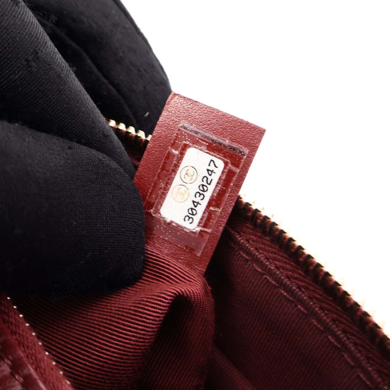 CHANEL 牛皮皮革Gabrielle Medium肩背袋