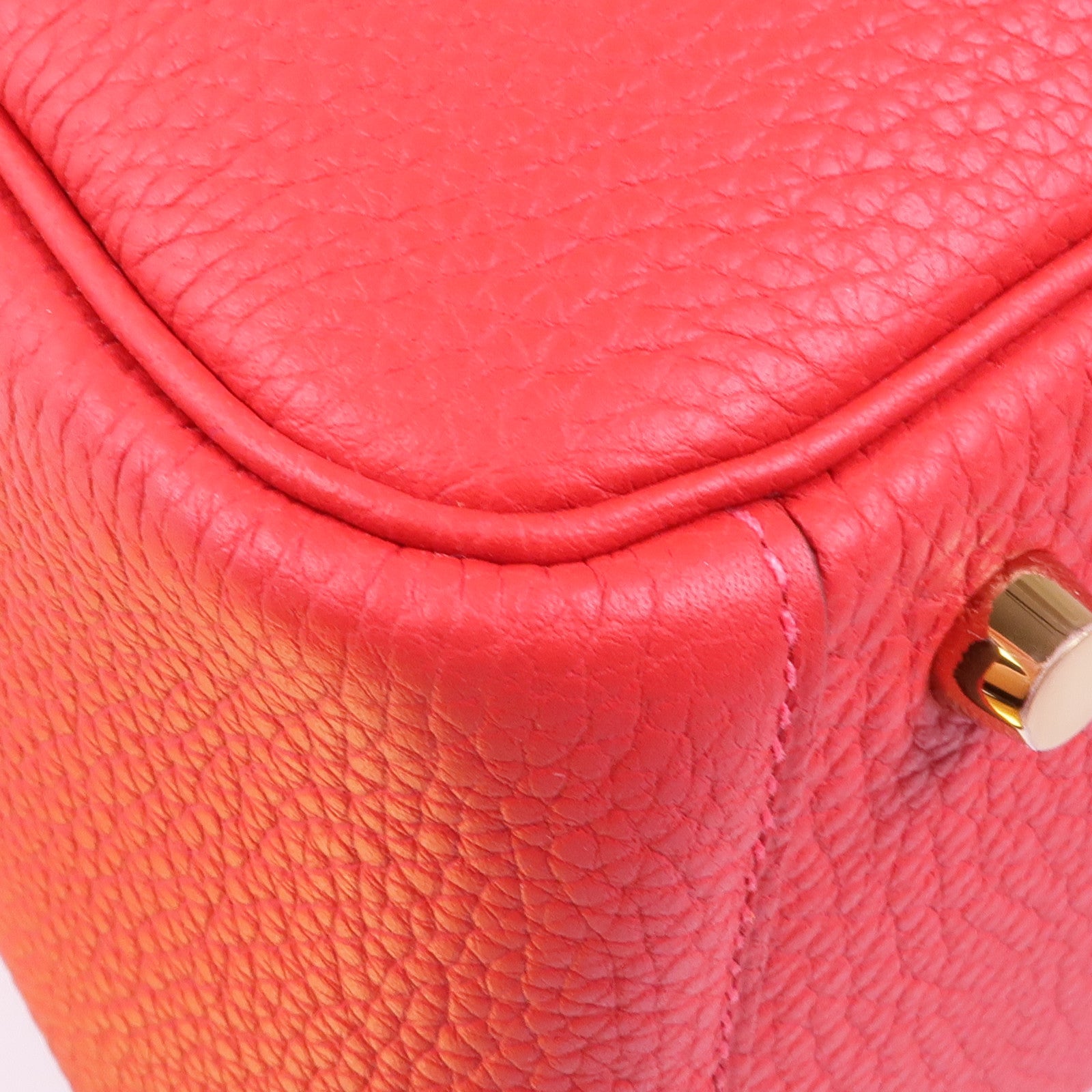 HERMES Clemence皮革Lindy 26金扣手挽肩背兩用袋Vermillon
