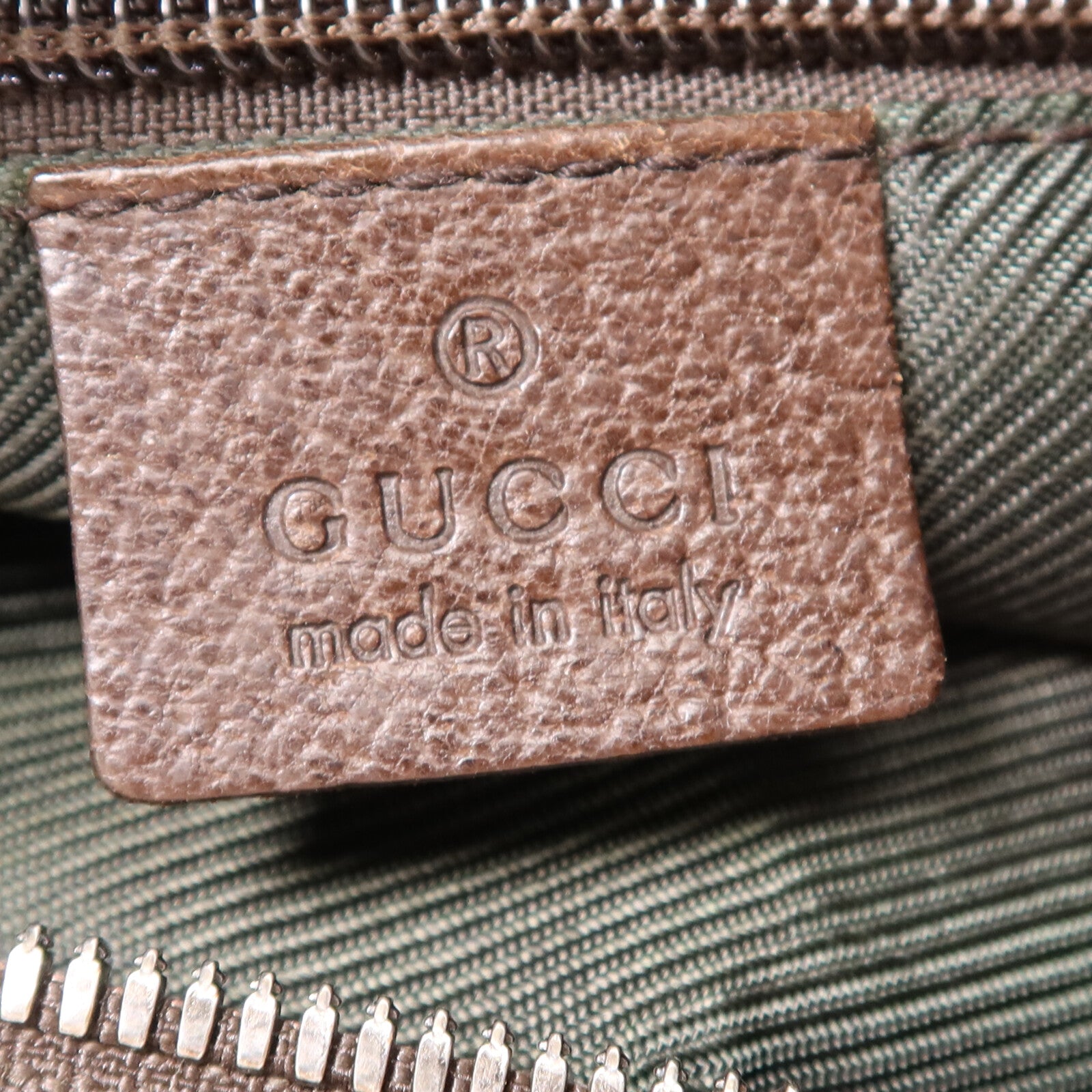 GUCCI 帆布GG Shoulder Bag銀扣肩背袋