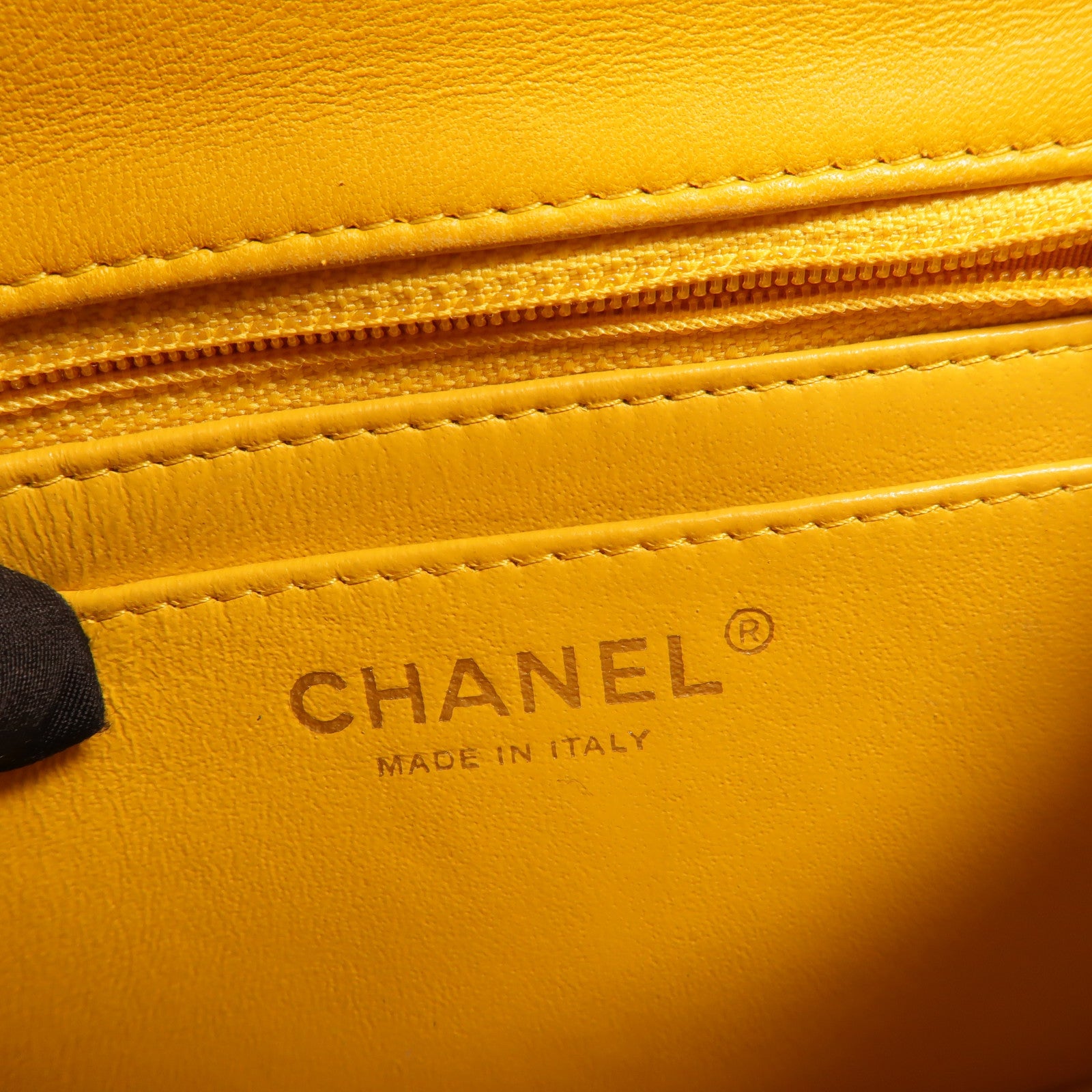 CHANEL 羊皮皮革Mini Classic 17鏈帶肩背袋