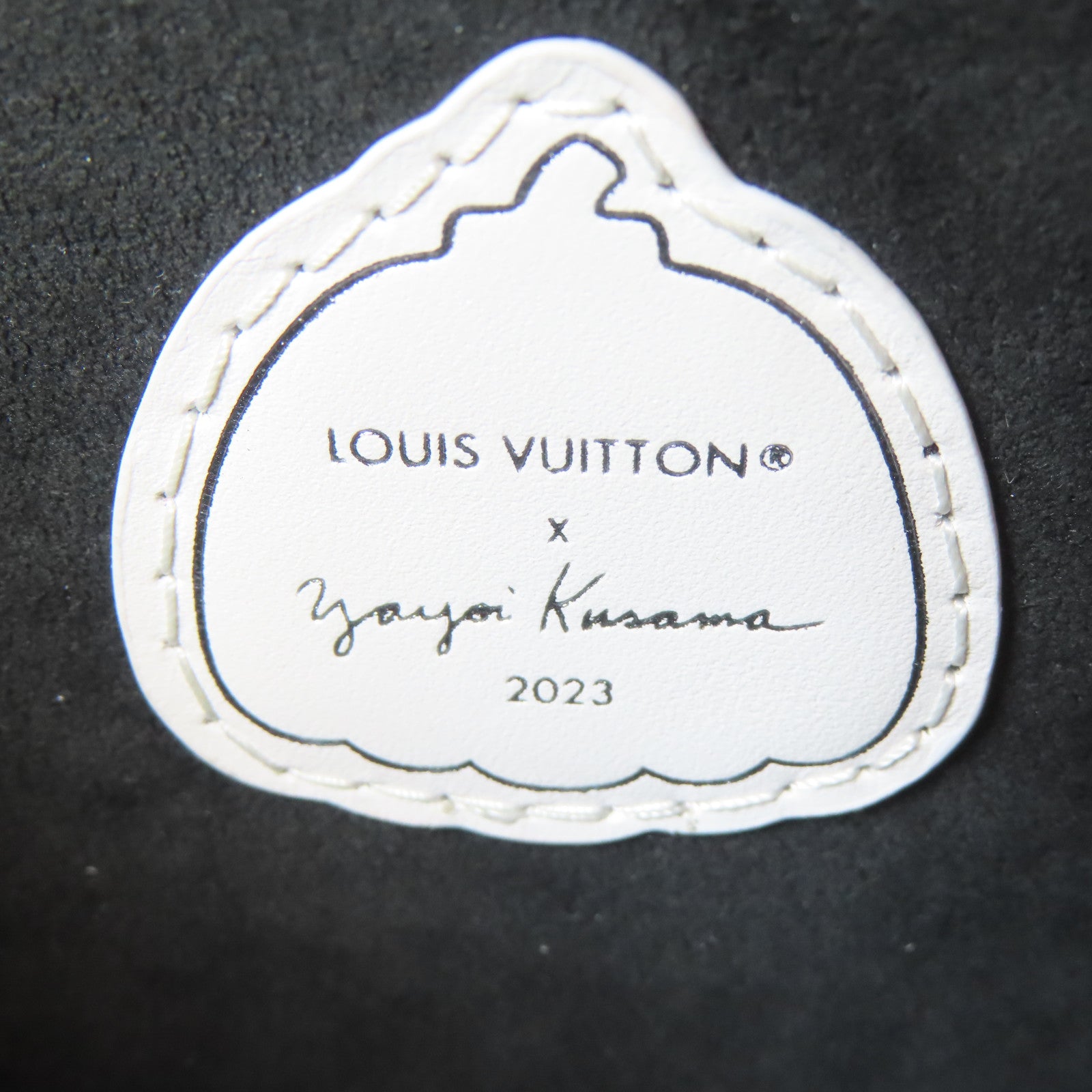 LOUIS VUITTON Monogram Empreinte Lv X YK Multi Pochette Accessoires銀扣手挽肩背兩用袋黑色